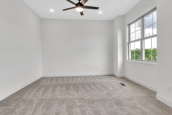 191 Charleston Ave Property Photo 30