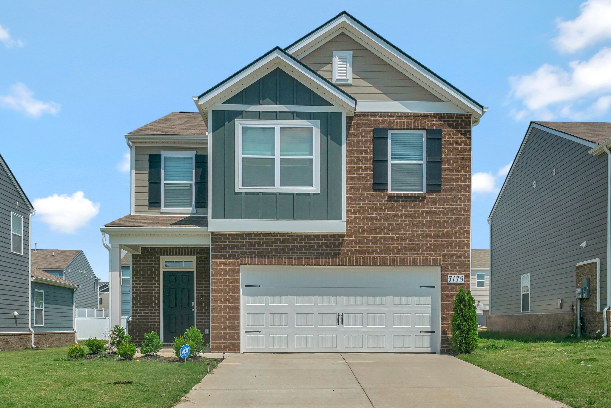 7175 Golden Way Property Photo 1