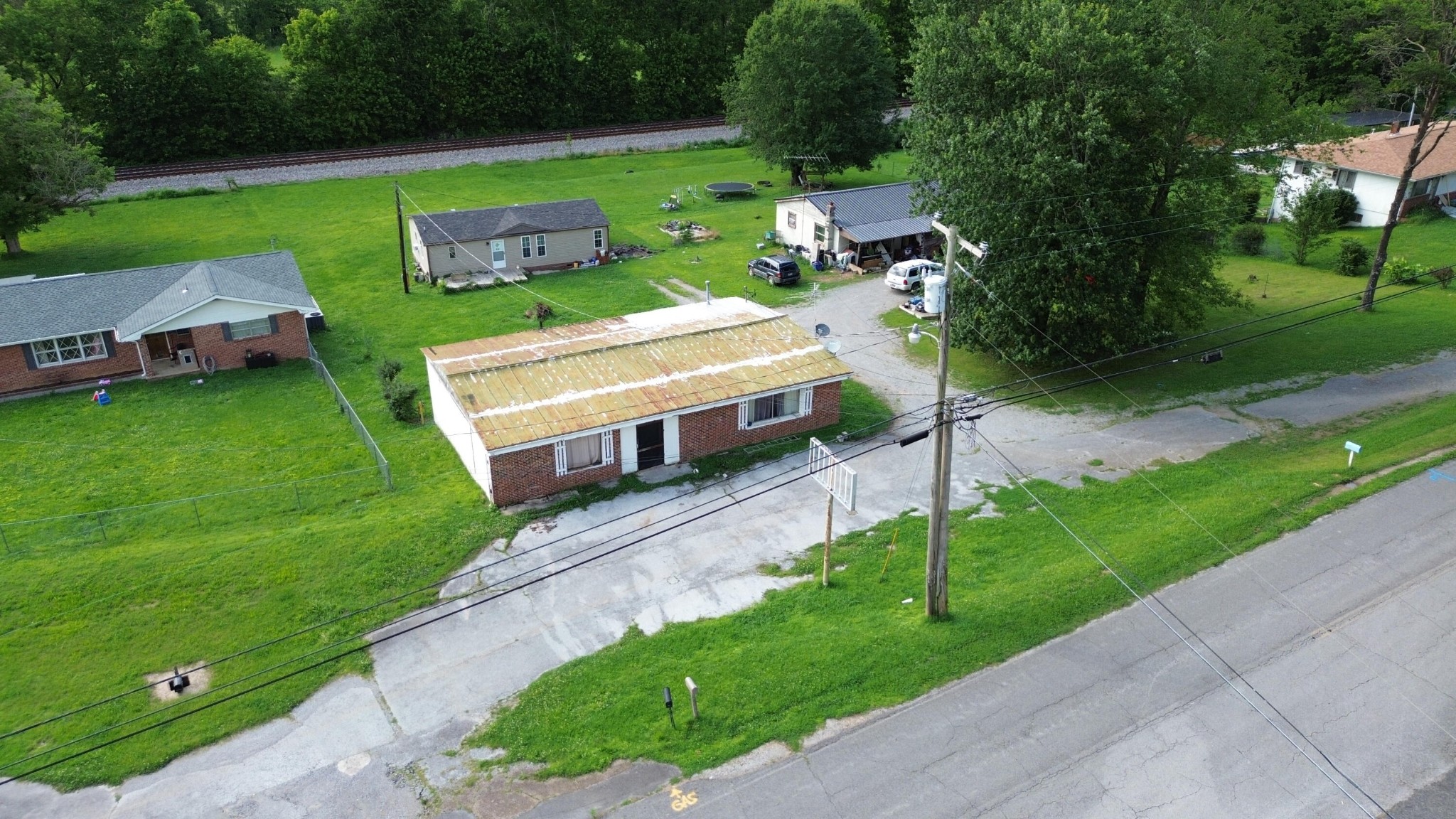 427 Medlin Pike Property Photo 1