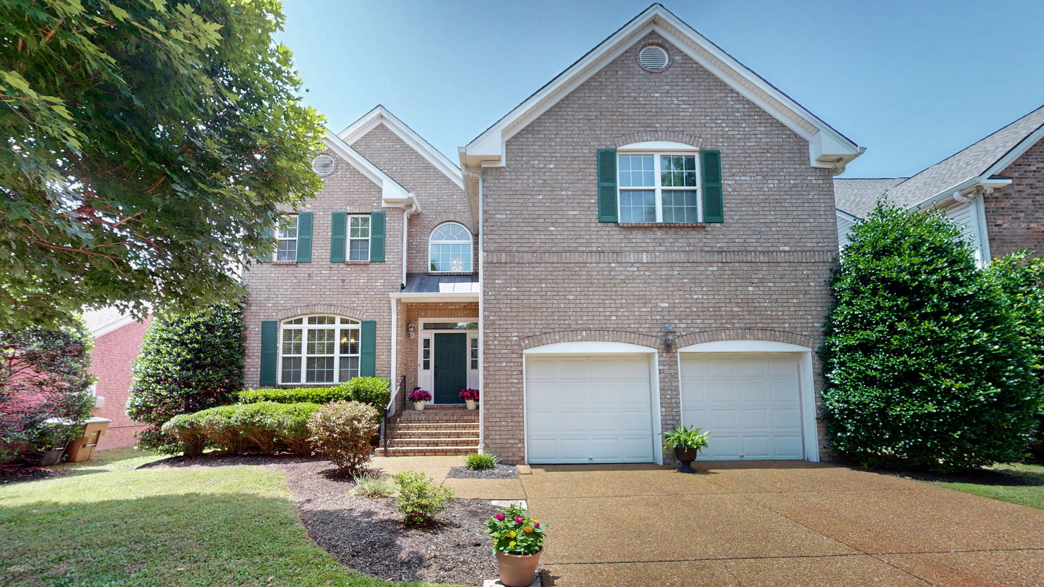 5521 Nevil Pt Property Photo 1
