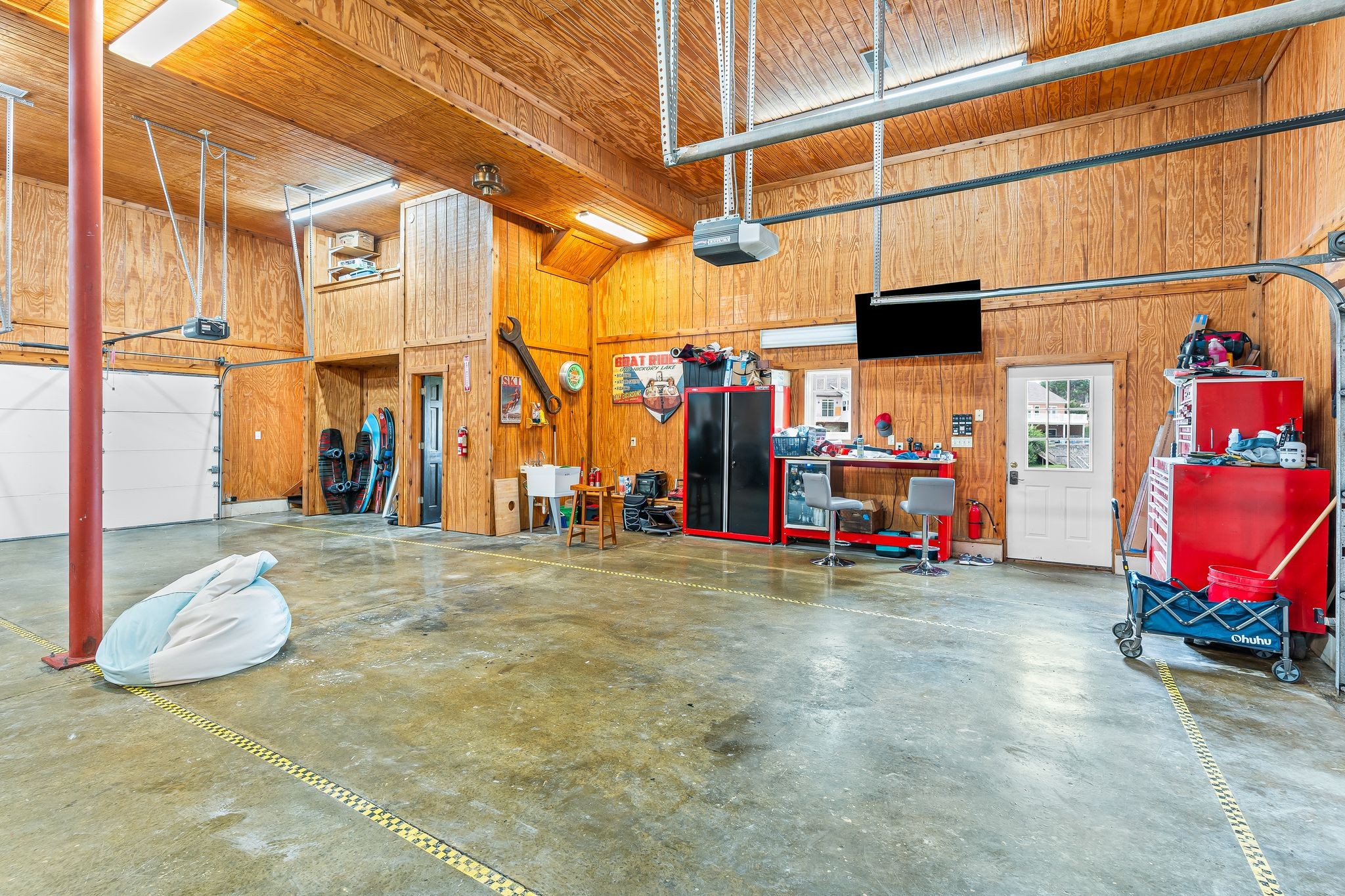 541 Lakeview Cir Property Photo 46