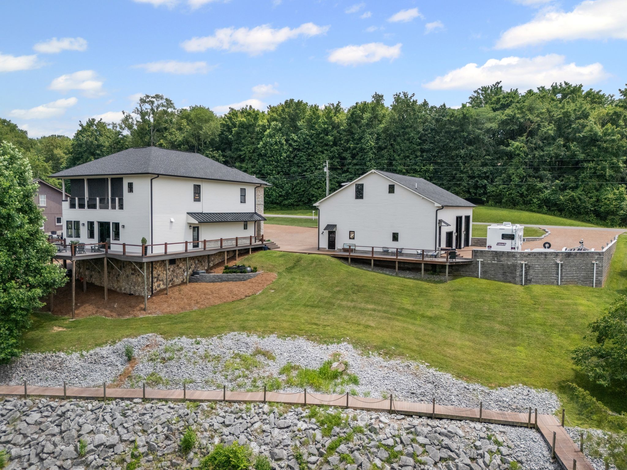 541 Lakeview Cir Property Photo 59