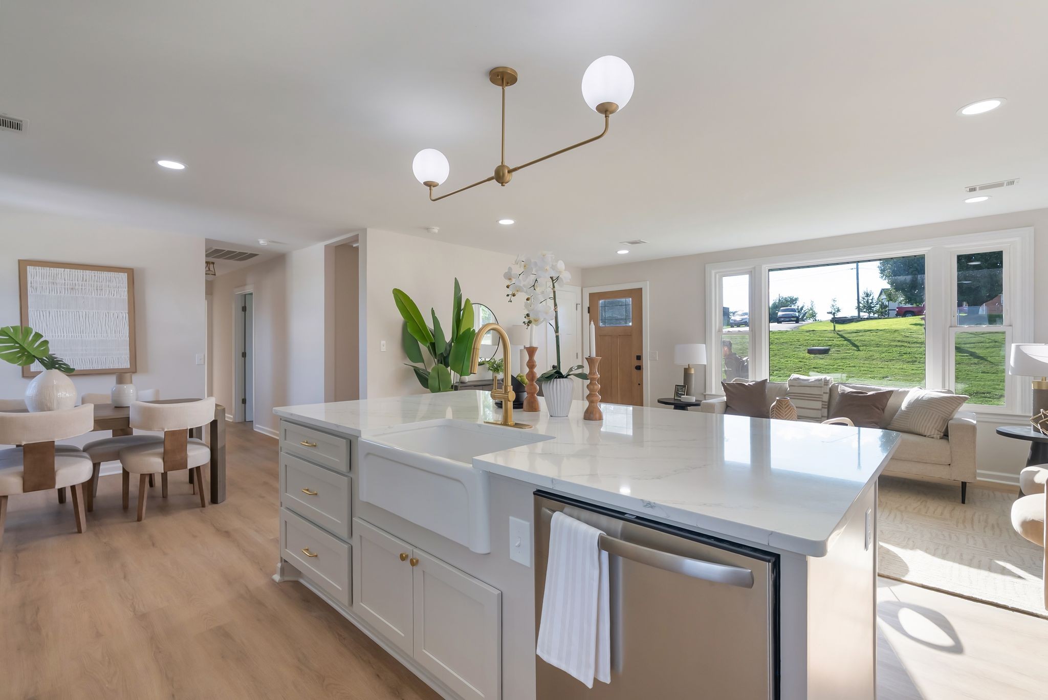 2717 Noonan Dr Property Photo 6