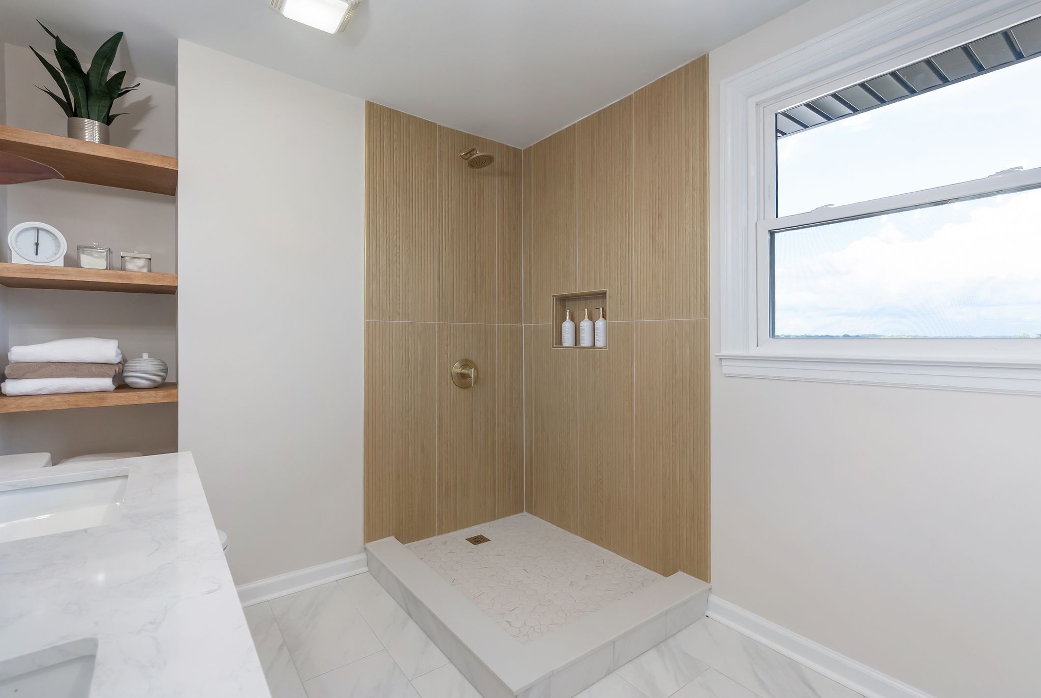 2717 Noonan Dr Property Photo 22