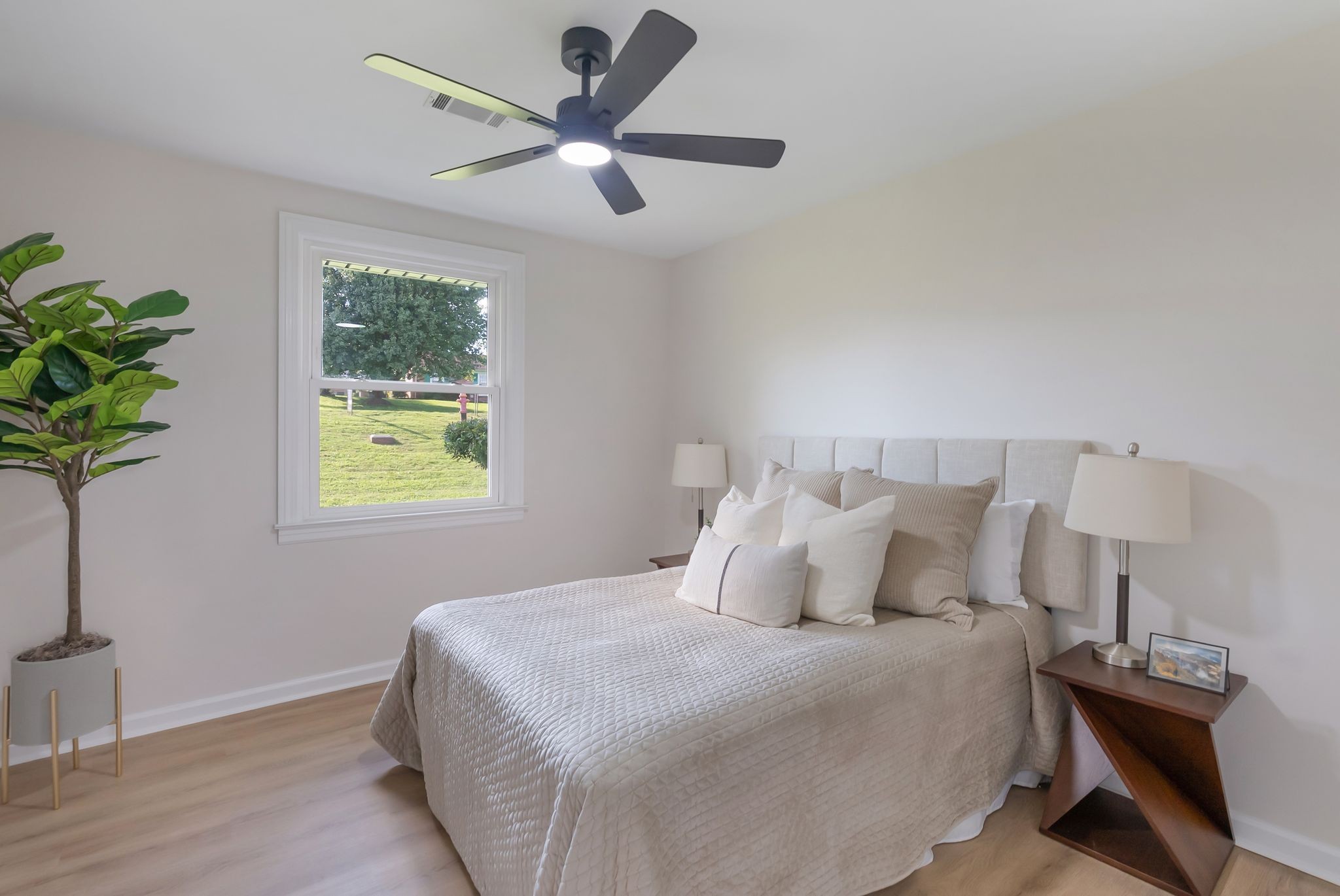 2717 Noonan Dr Property Photo 24