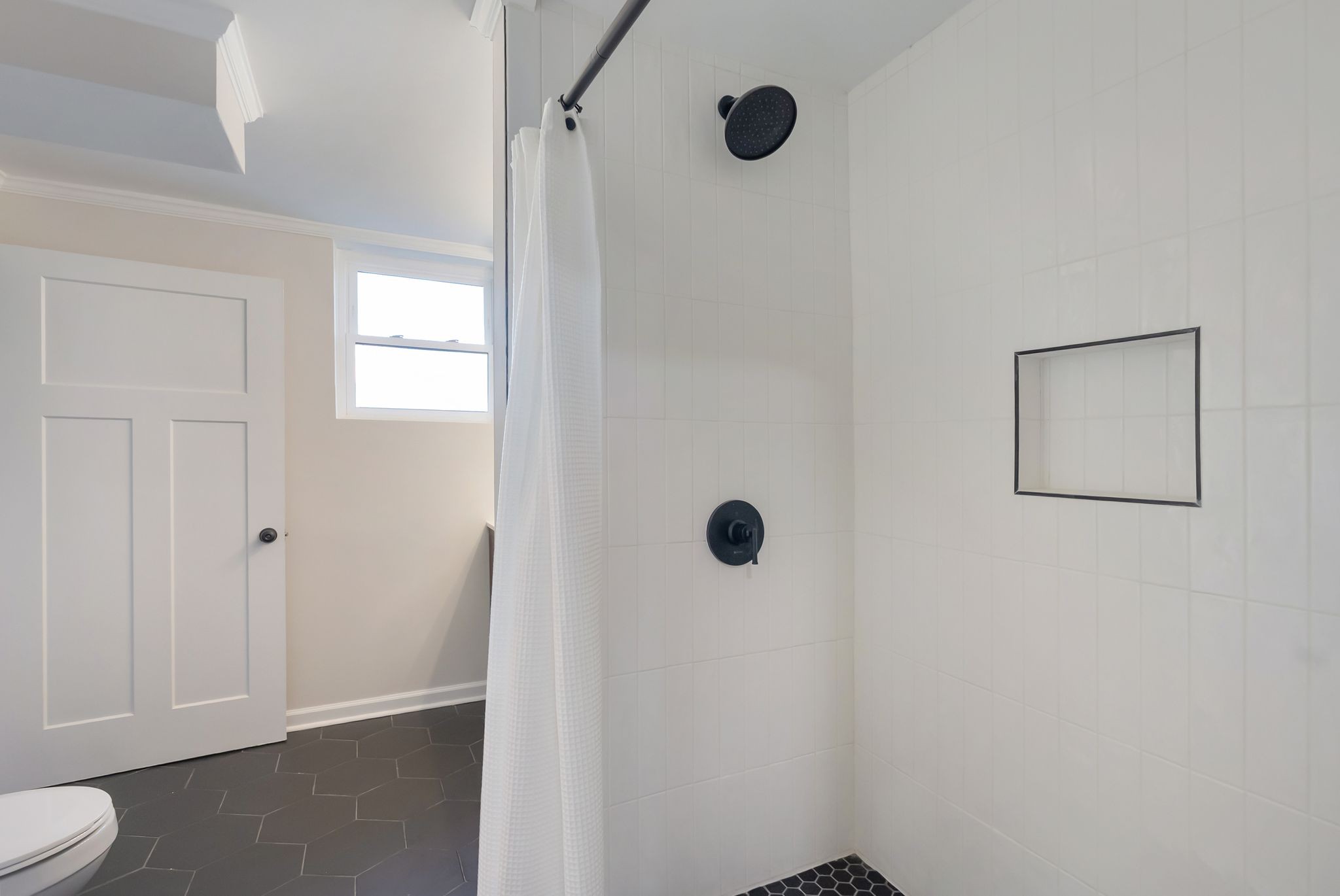 2717 Noonan Dr Property Photo 35