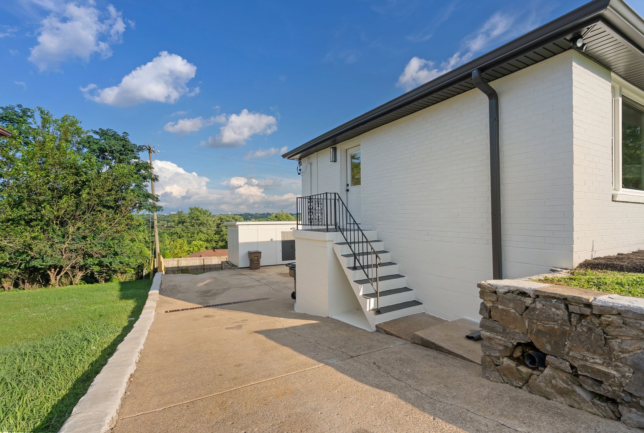 2717 Noonan Dr Property Photo 47