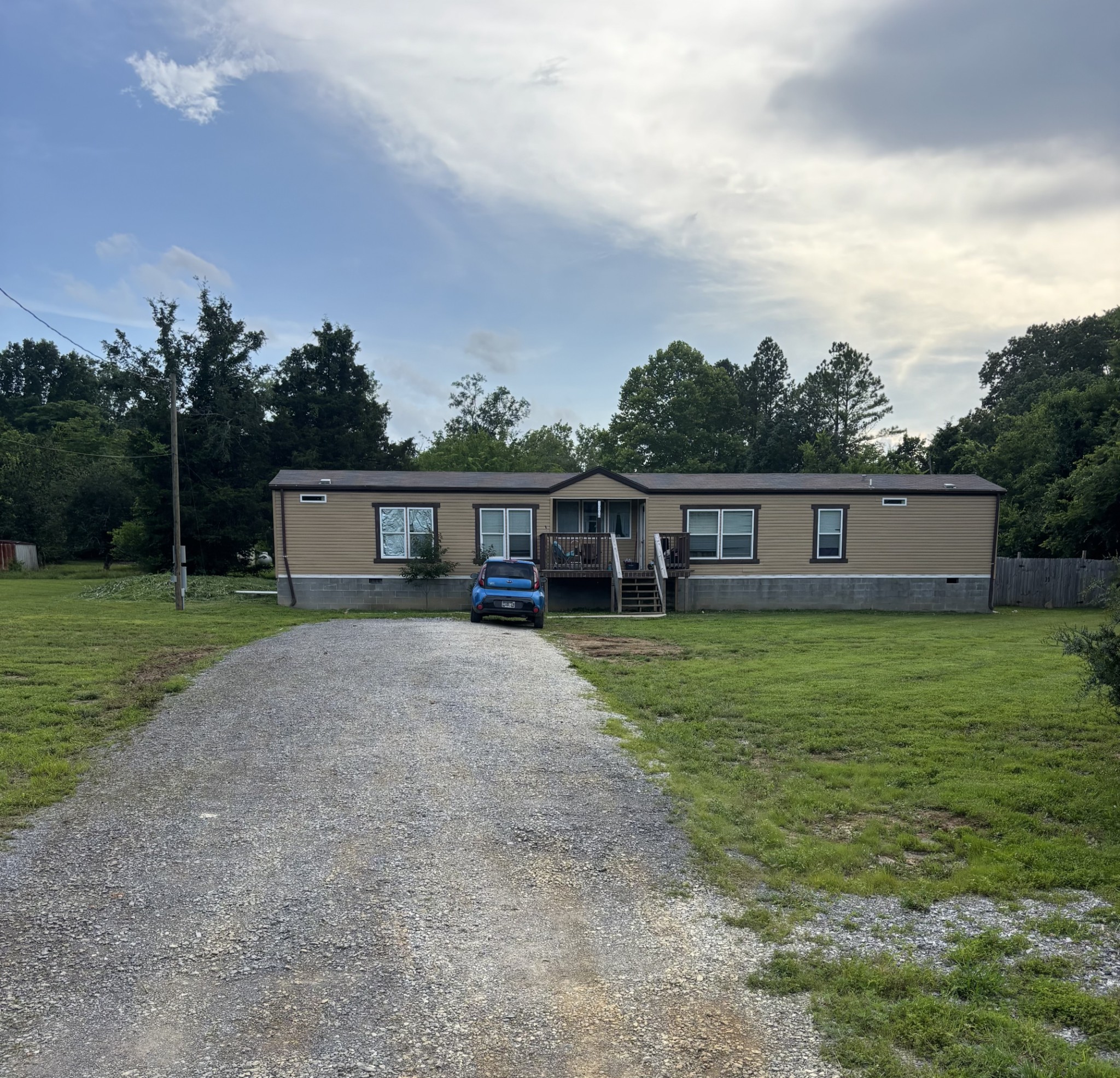1206 Hwy 82 South Property Photo 1