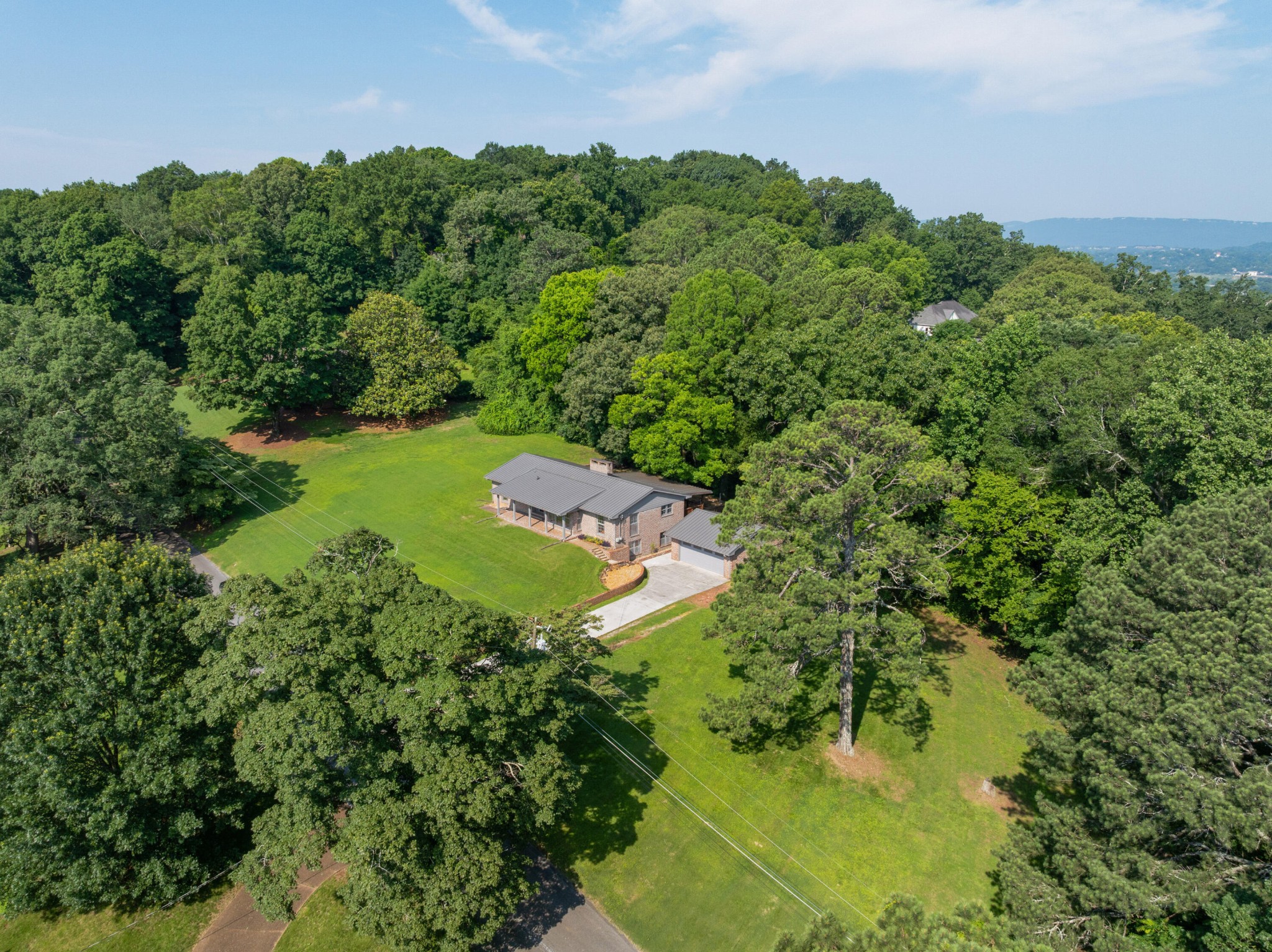 2411 Woolson Road Property Photo 1