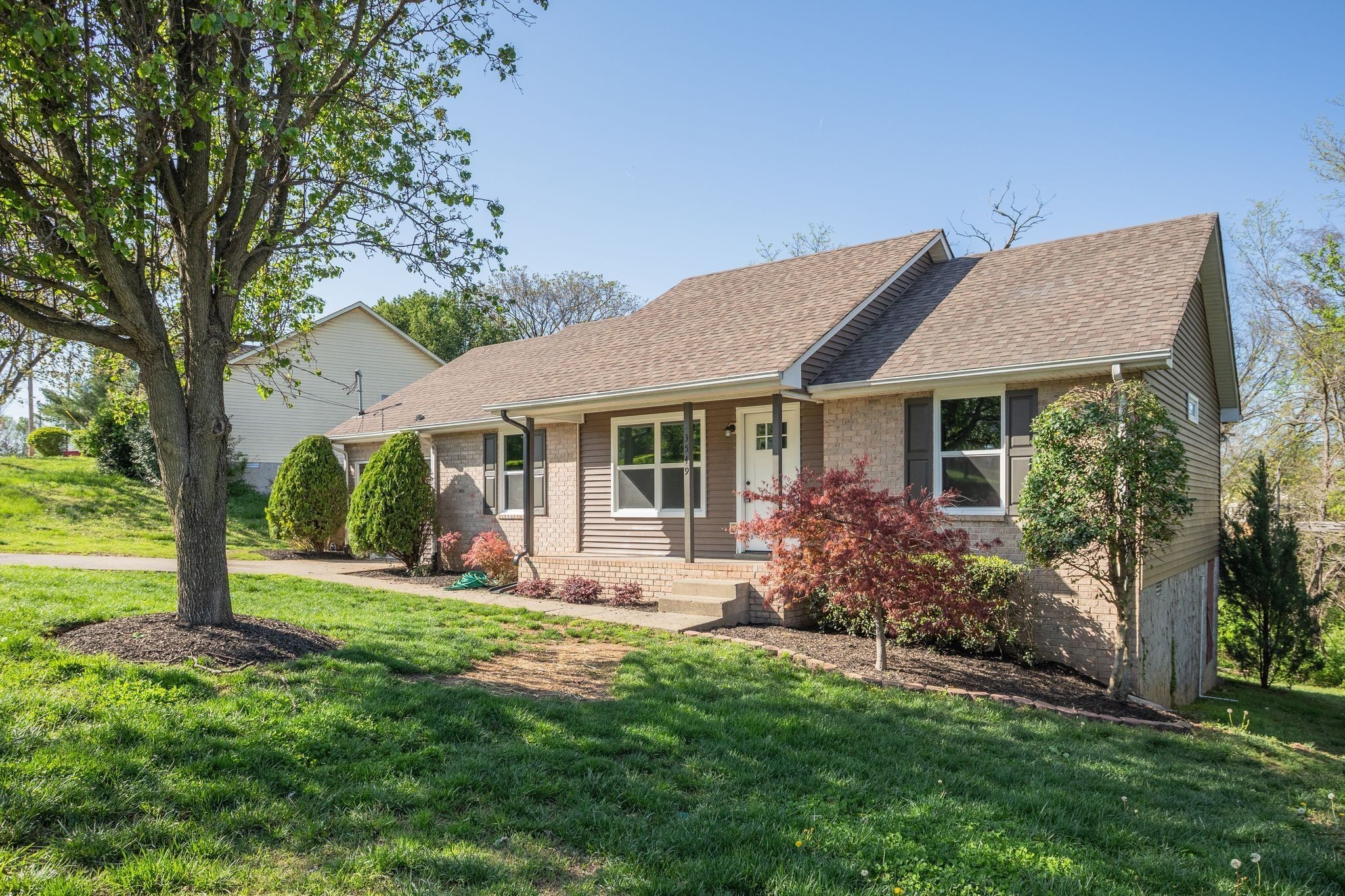 3549 Paragon Dr Property Photo 1