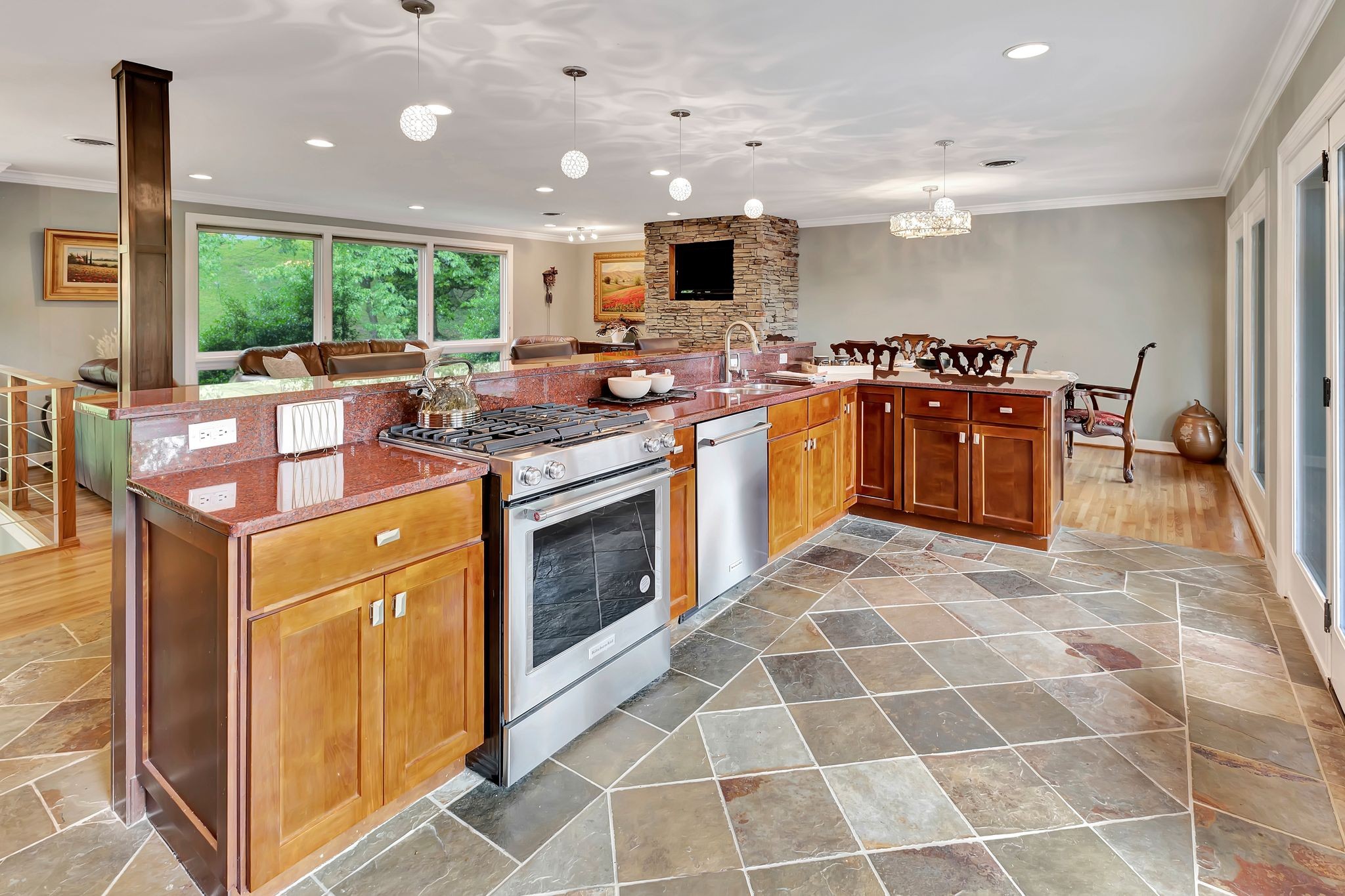 1204 Brentwood Ln Property Photo 16