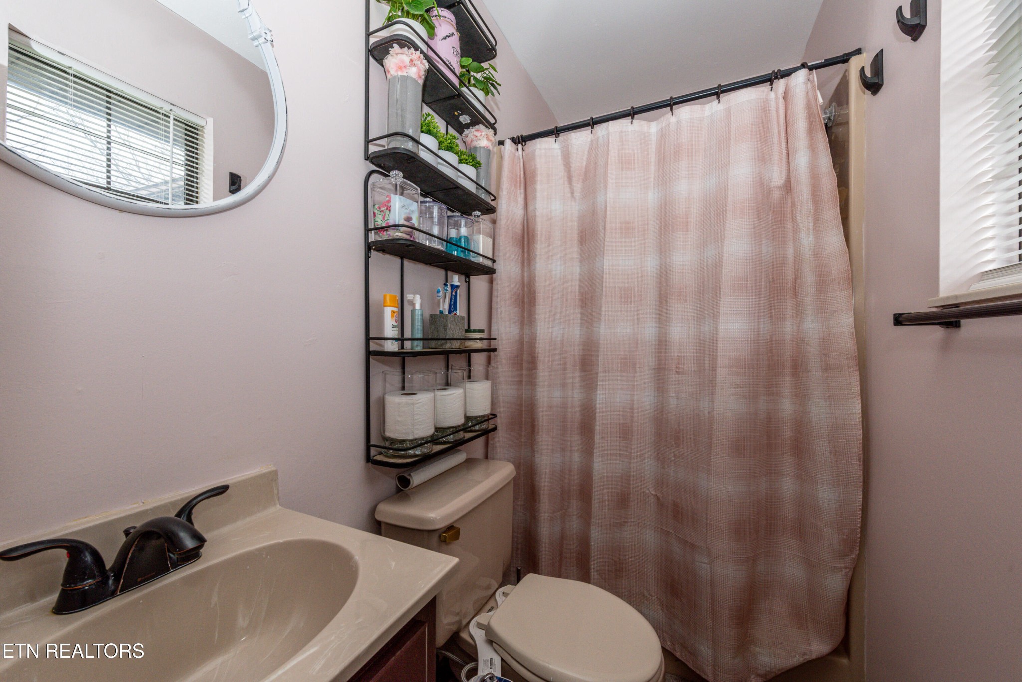 311 E Chestnut Hill Rd Property Photo 25