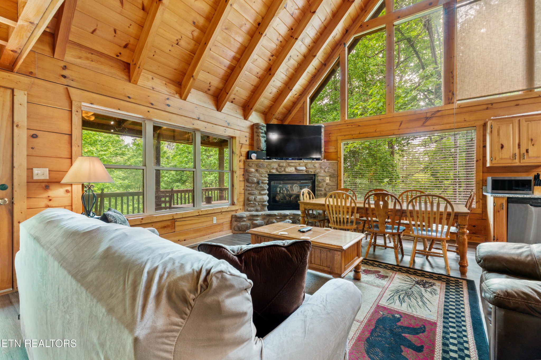 459 Ownby Circle Property Photo 6