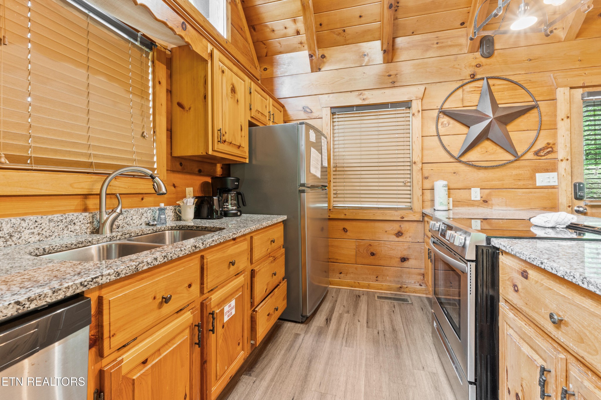 459 Ownby Circle Property Photo 8