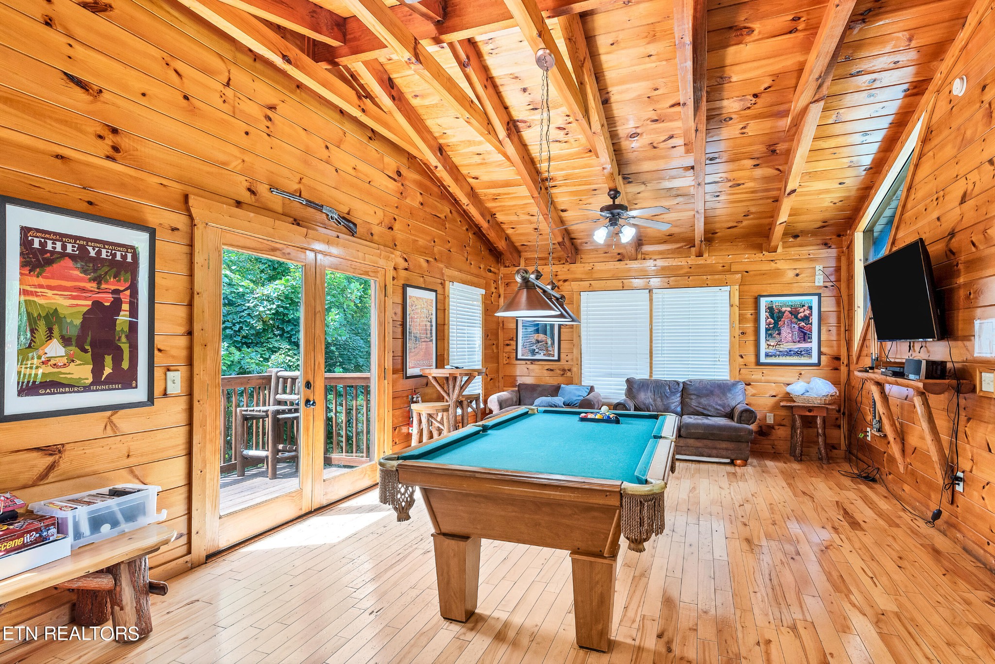 1615 Mountain Dreams Way Property Photo 30