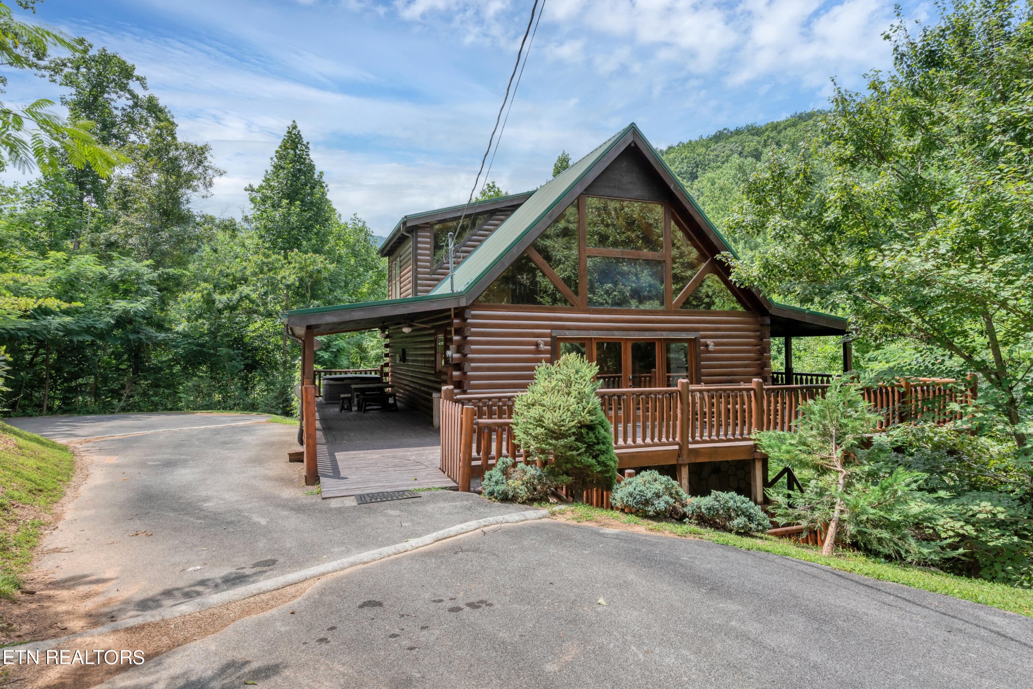 1615 Mountain Dreams Way Property Photo 37