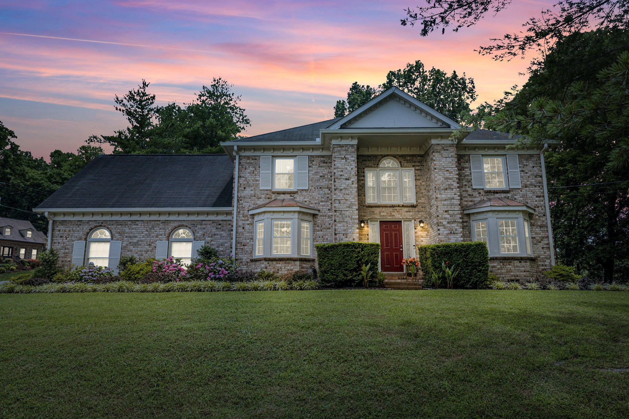 6865 River Ridge Dr Property Photo 1