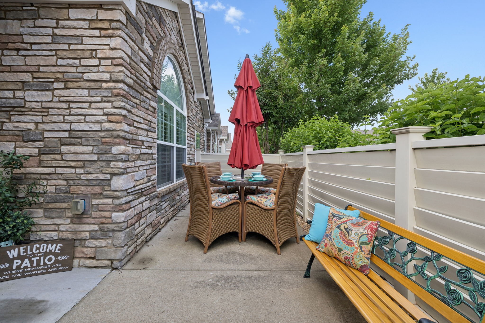 2462 Bridgeway St Property Photo 17