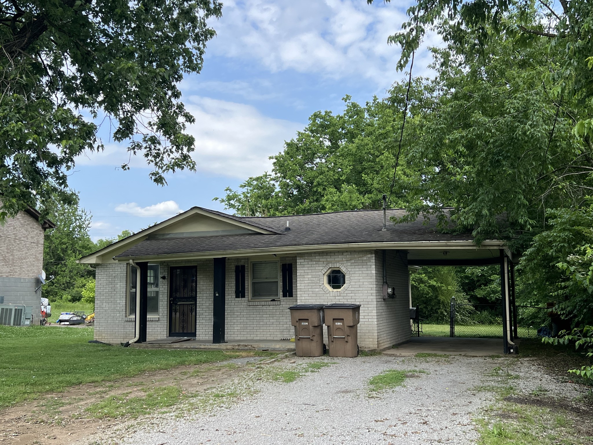 3205 Ewingdale Dr Property Photo 9