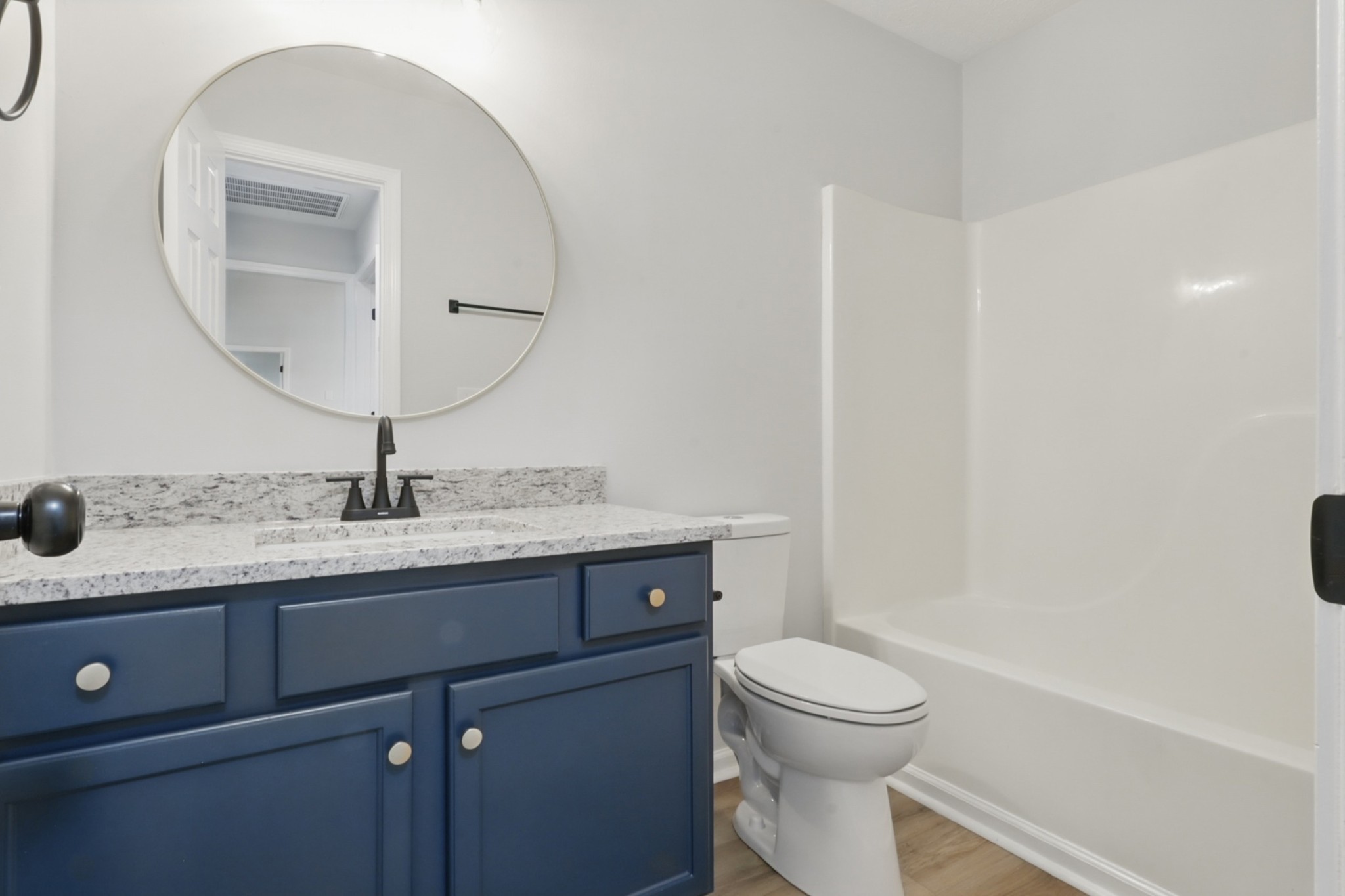 2717 Cayuga Dr Property Photo 20