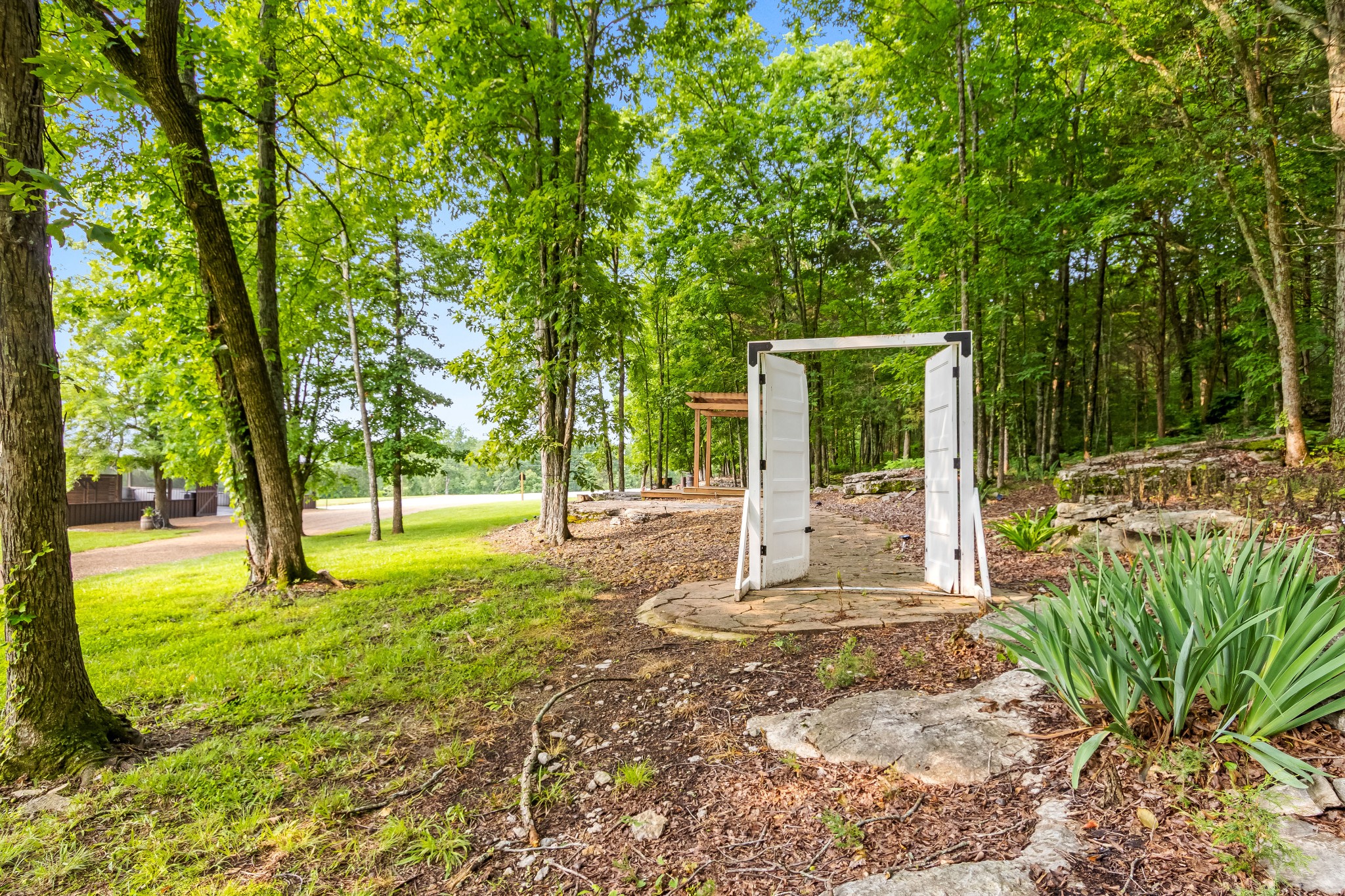 1049 Oregon Rd Property Photo 32