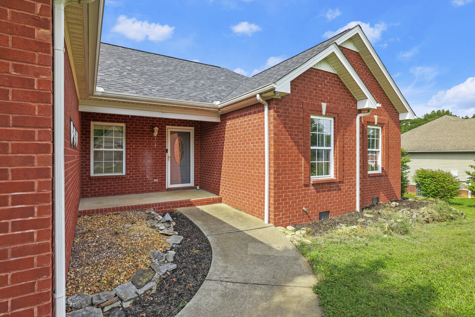 309 Sarah Ln Property Photo 10