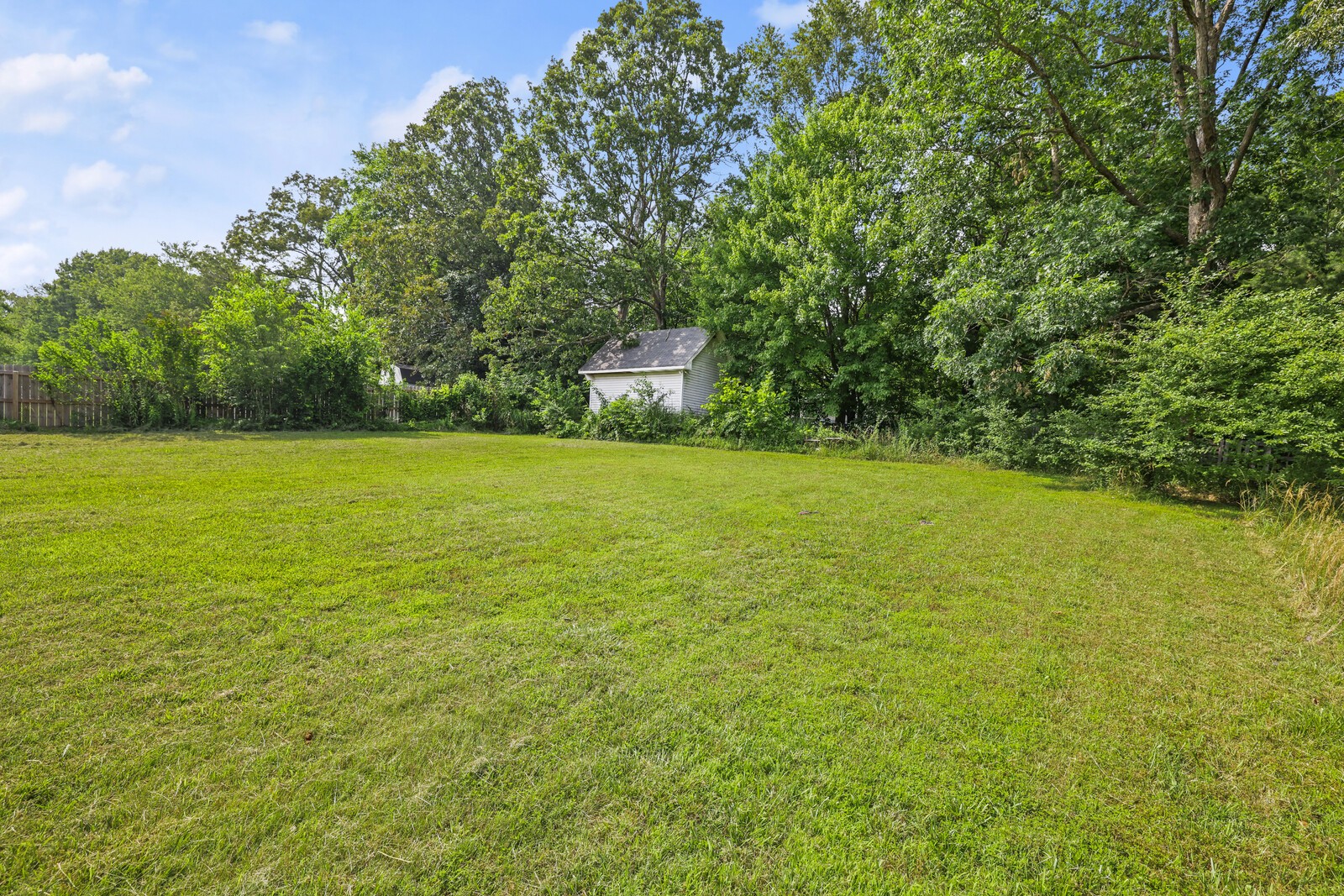 309 Sarah Ln Property Photo 40