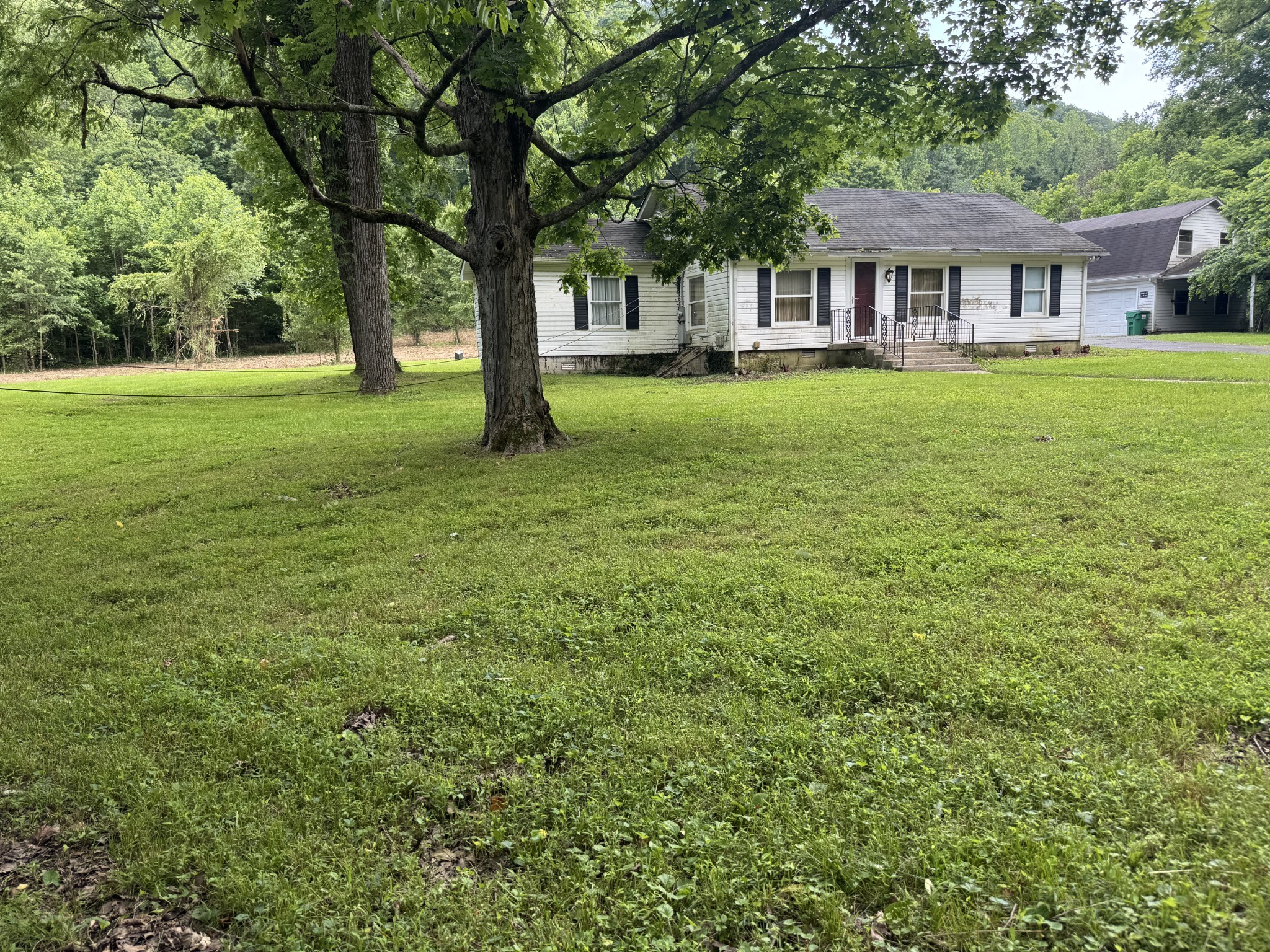 5092 Seymour Hollow Rd Property Photo 14