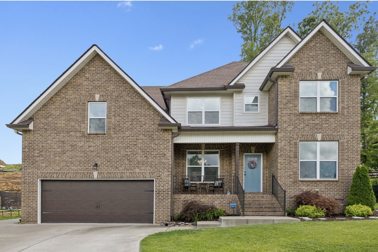 718 Excalibur Ct Property Photo 1