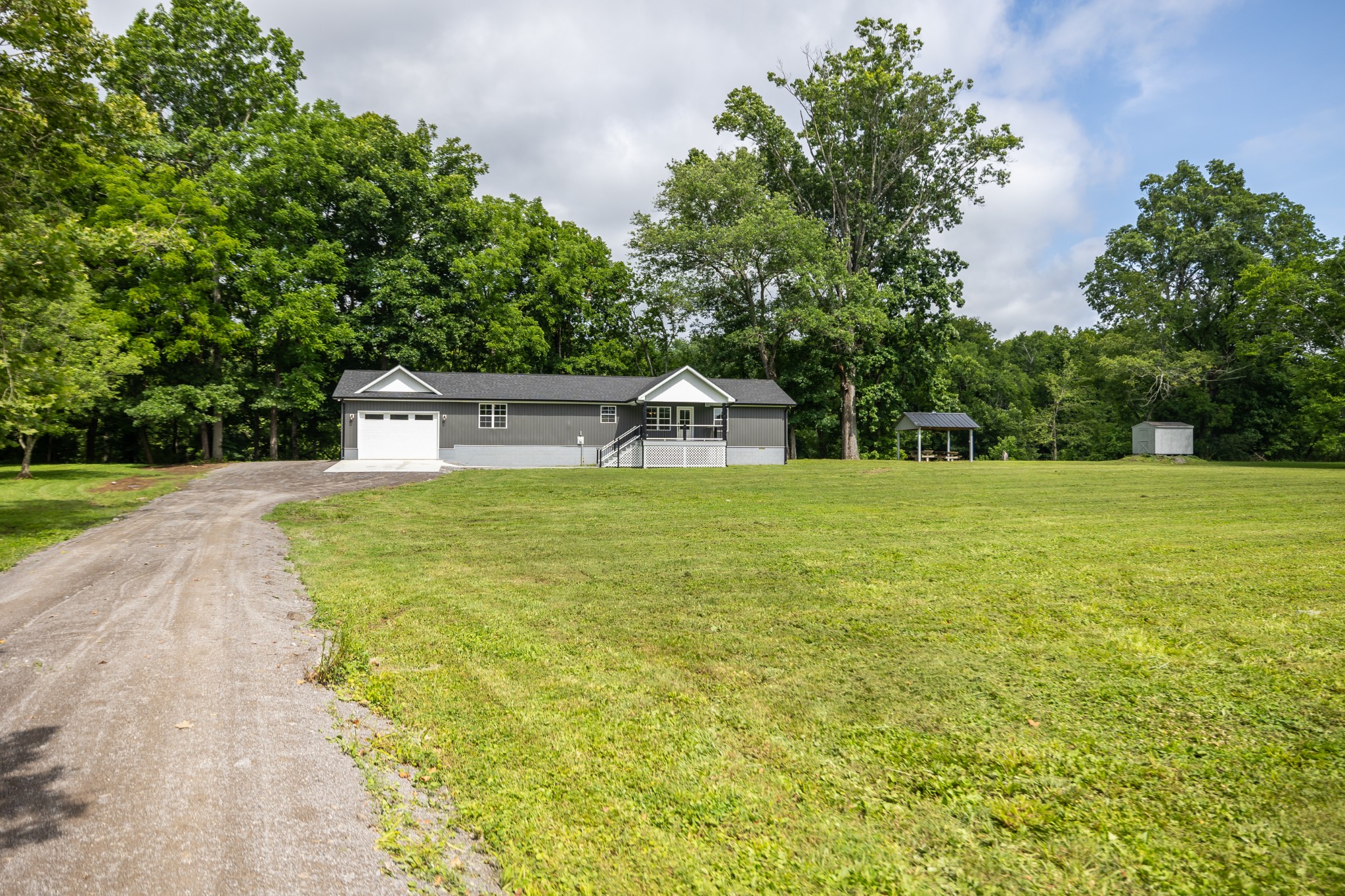 803 River Ranch Rd Property Photo 1