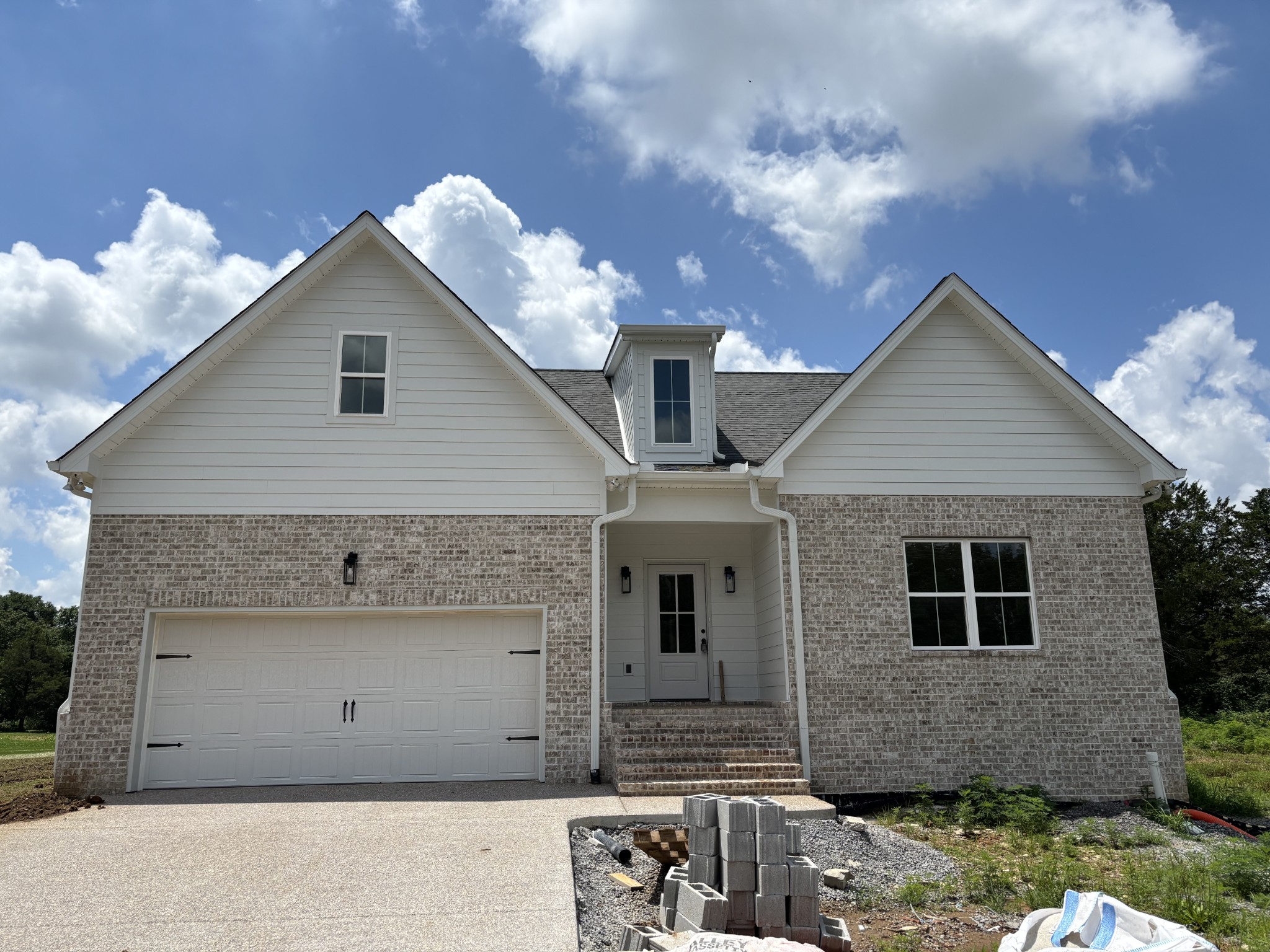 4400 Mccrary Rd Property Photo 1