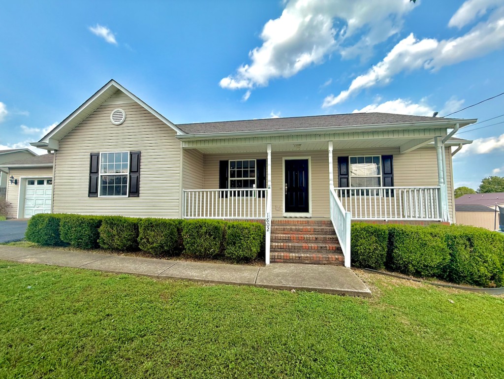 1802 Brittany Ct Property Photo 1