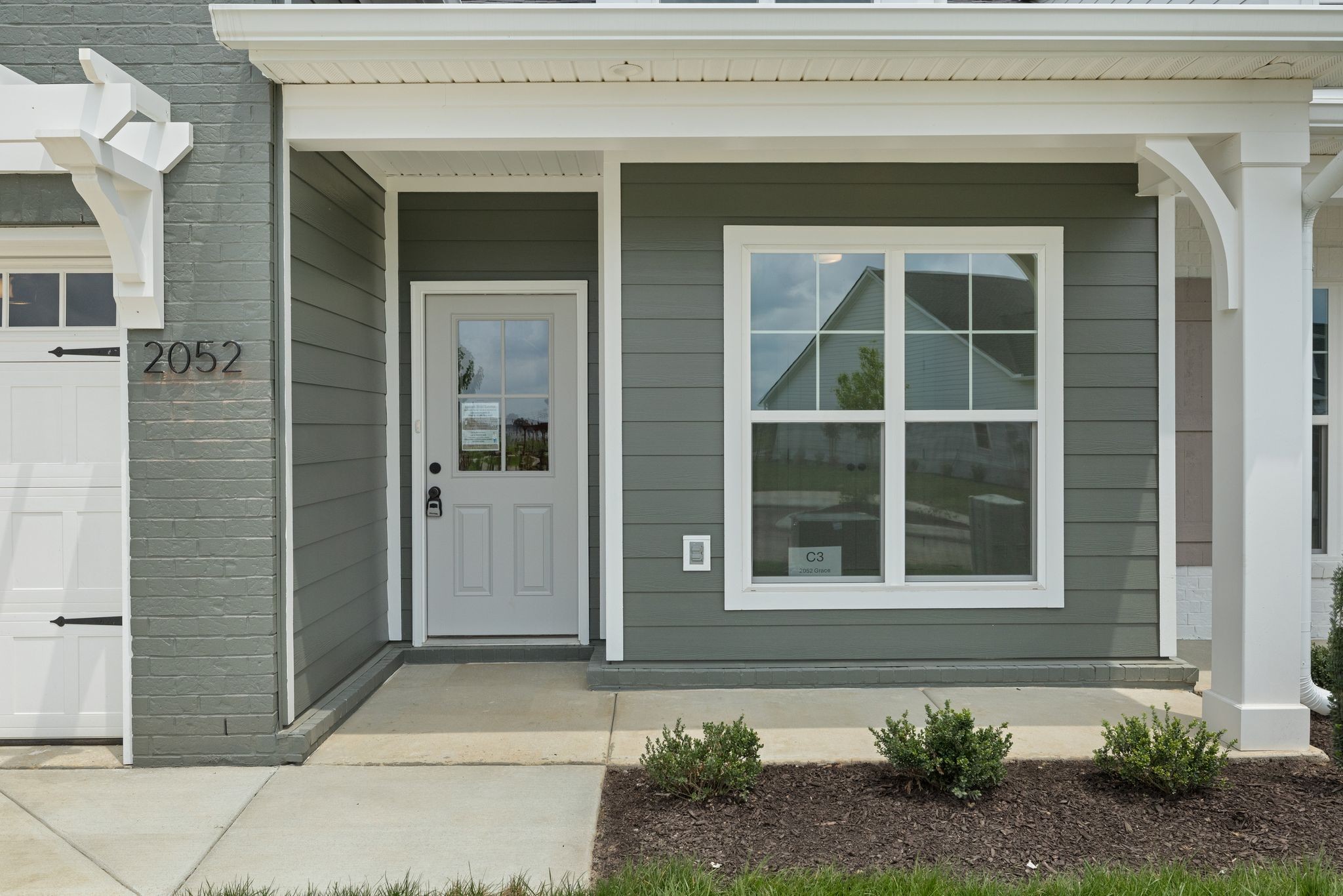 2047 Grace Johns Cir Property Photo 10