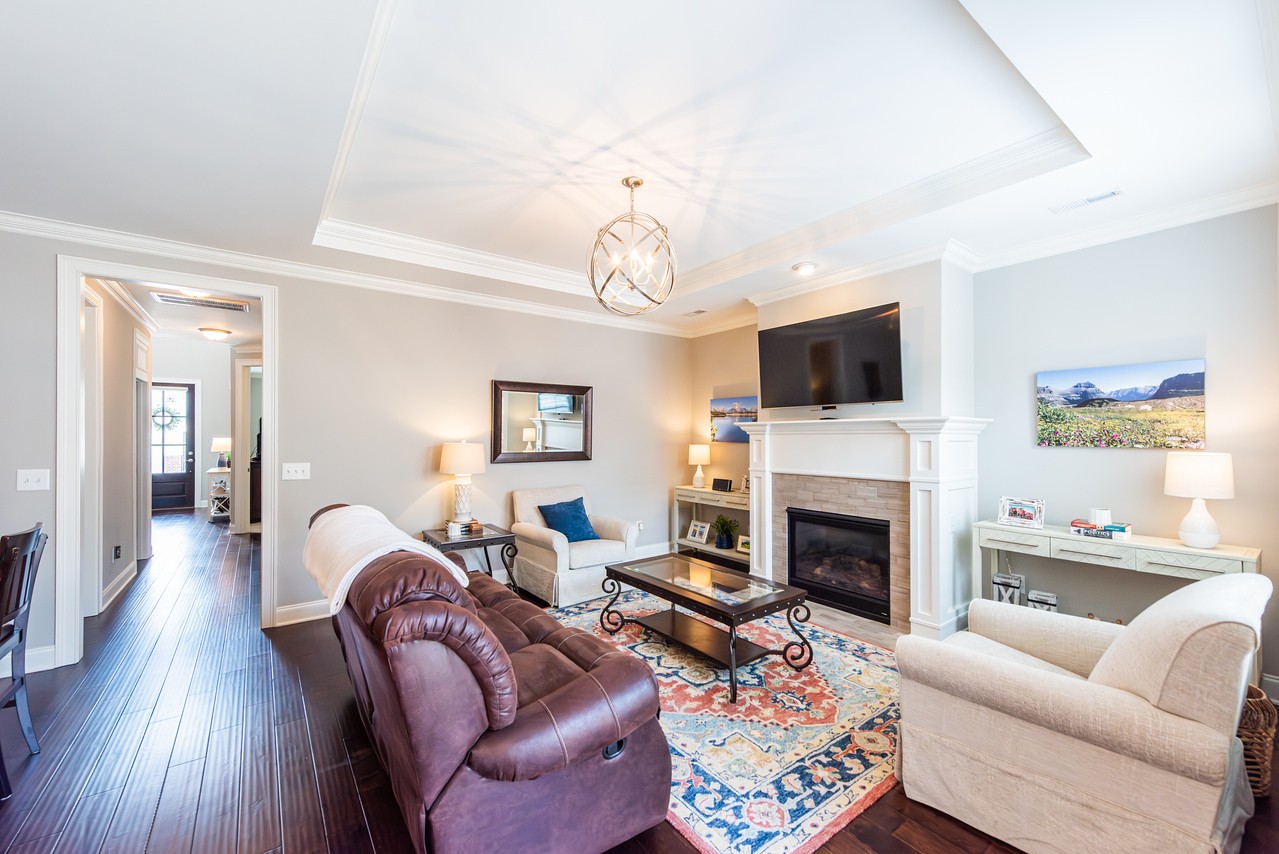 7040 Wenlock Ln Property Photo 16