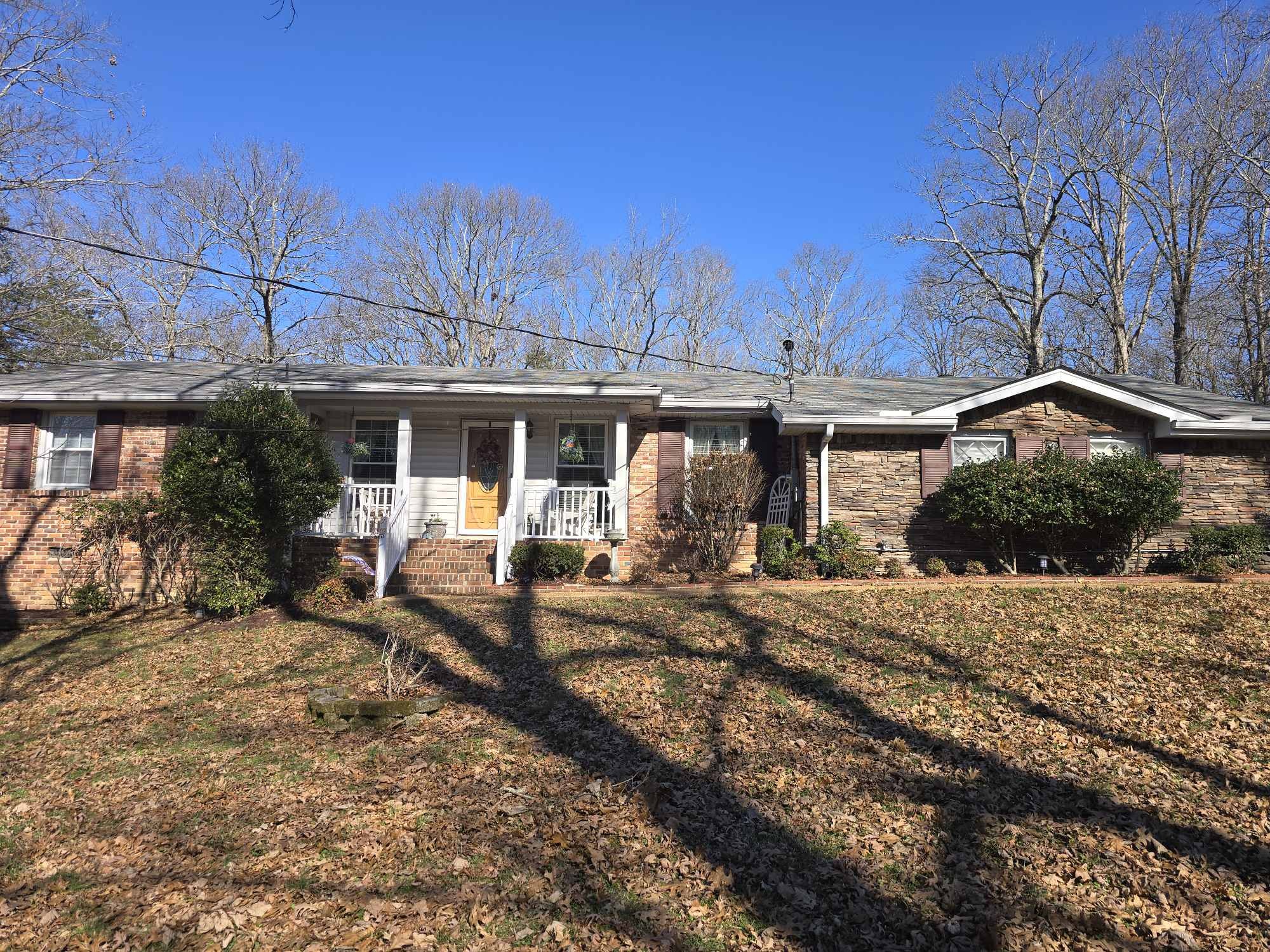 1003 Bellwood Dr Property Photo 1