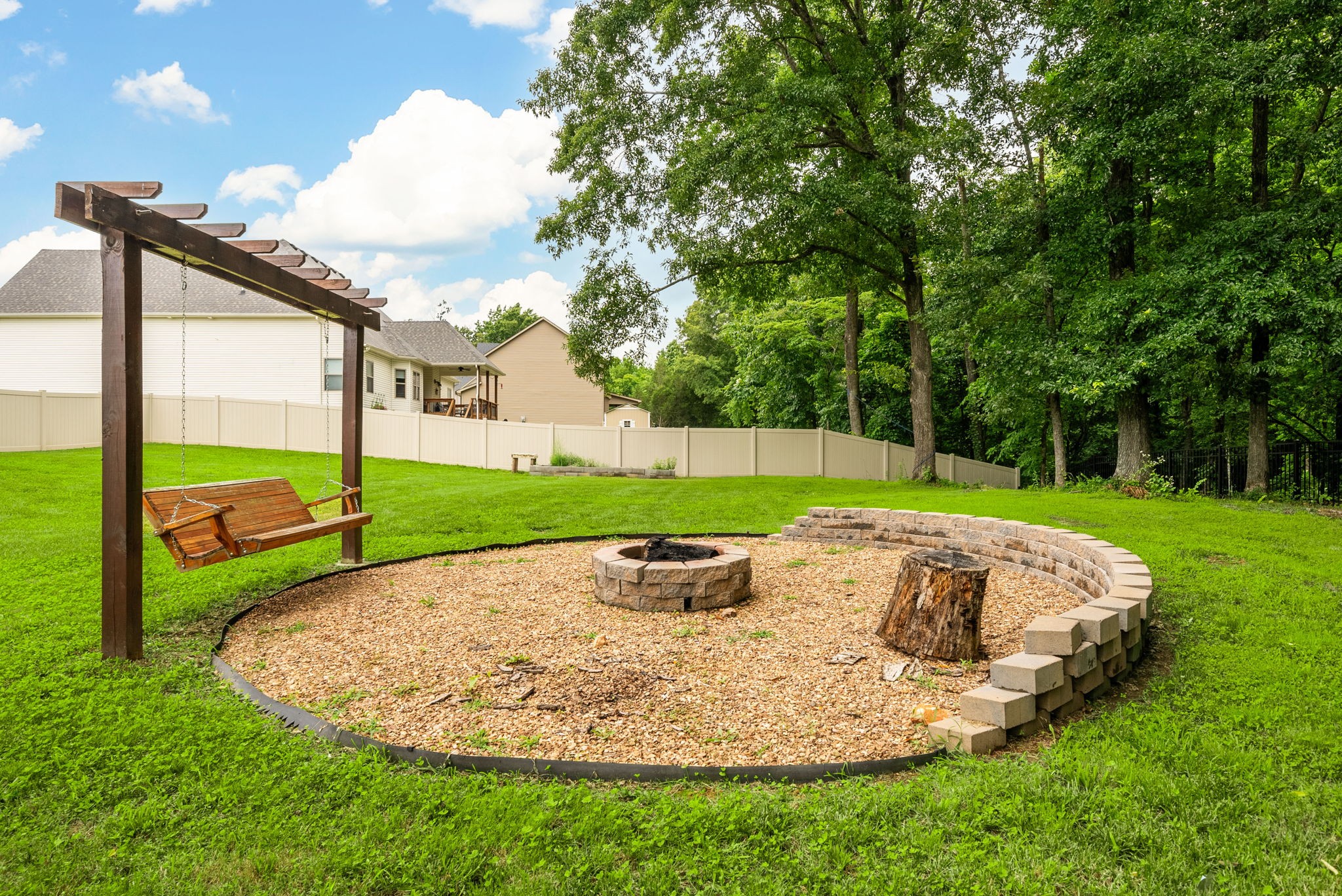 1327 Morning Star Dr Property Photo 43