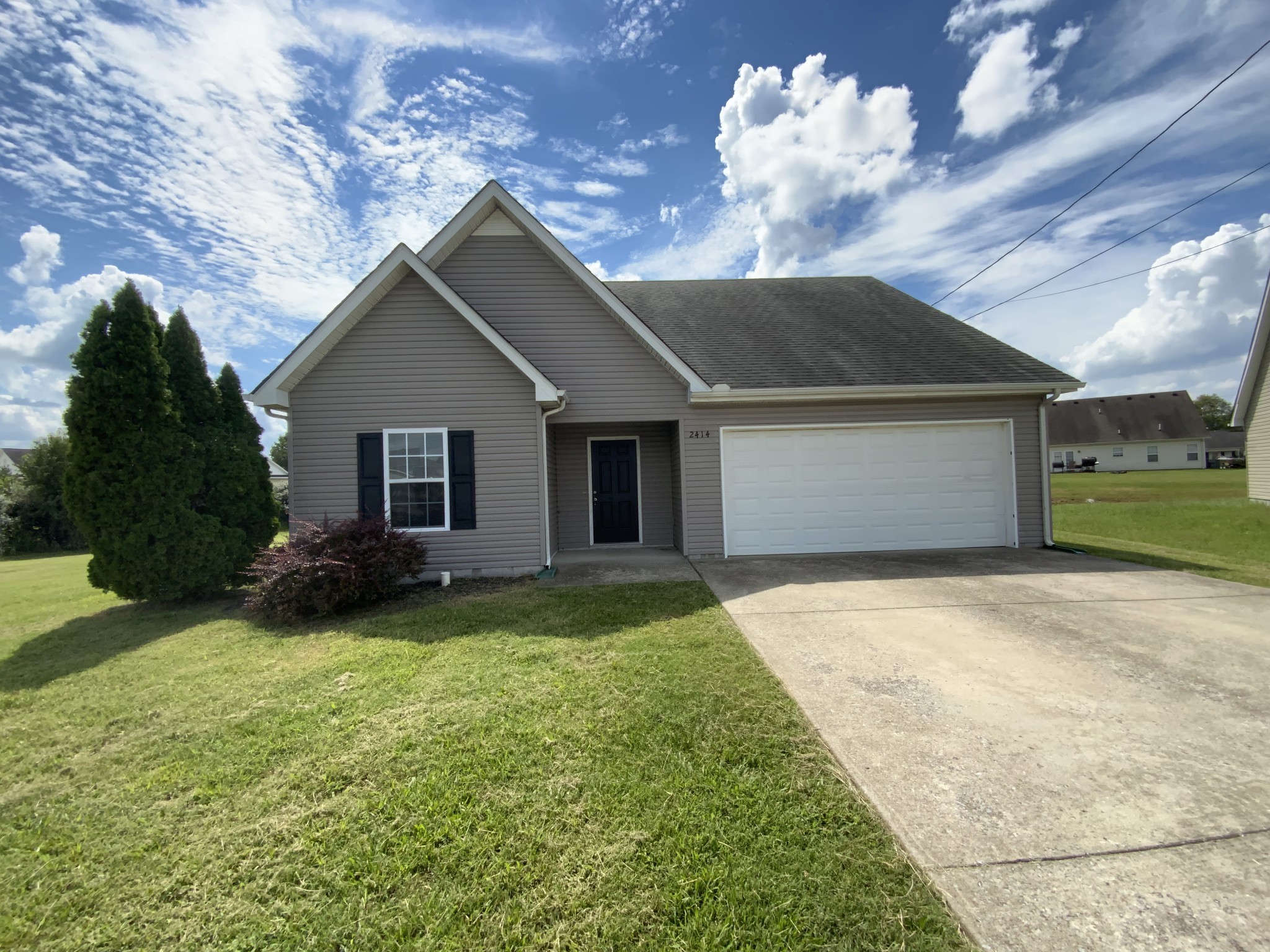 2414 Tour Dr Property Photo 1