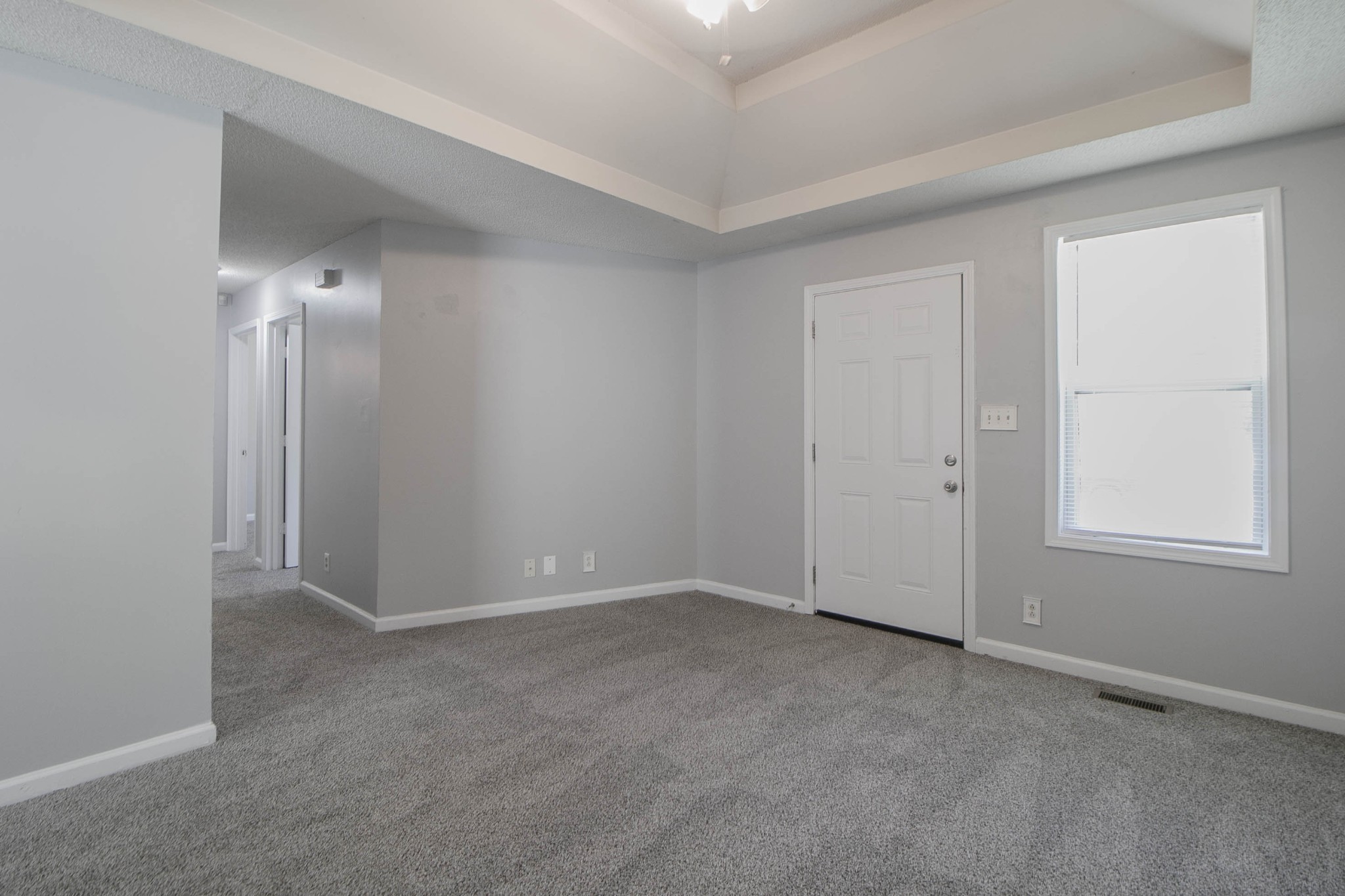 571 Garnet Drive Property Photo 3