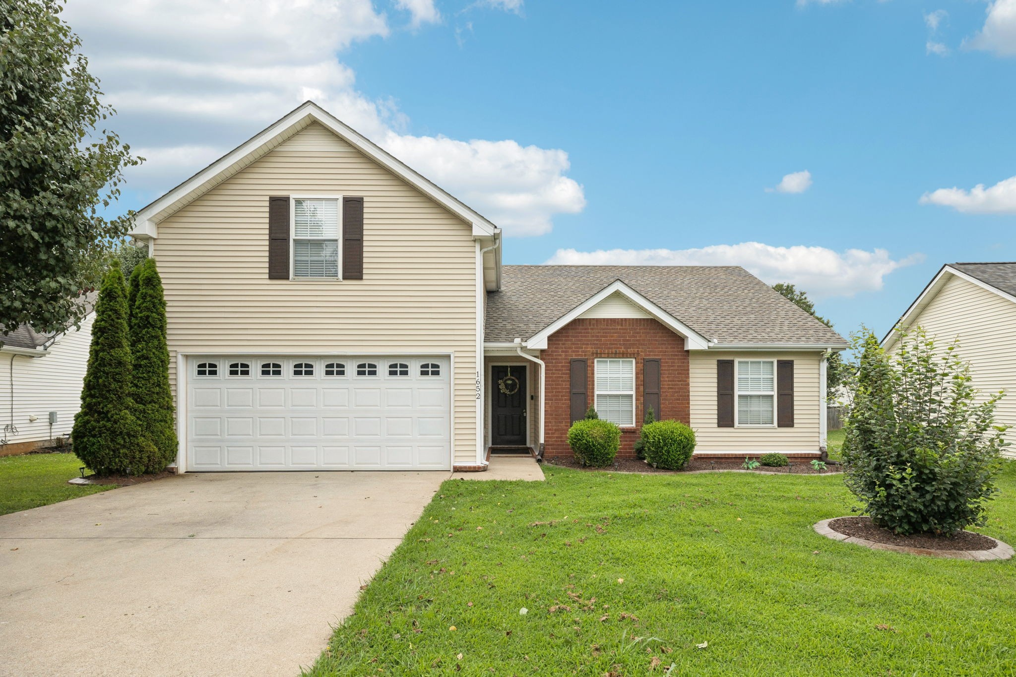 1652 Saint Andrews Dr Property Photo 1