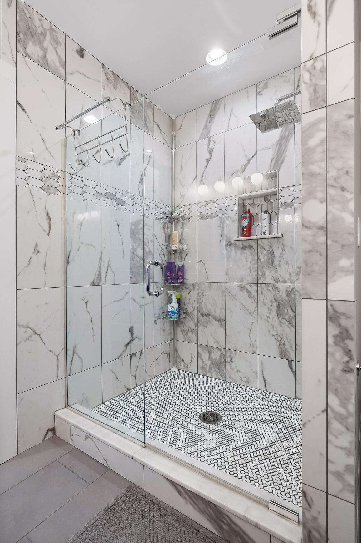 4 Cherokee Boulevard Property Photo 20