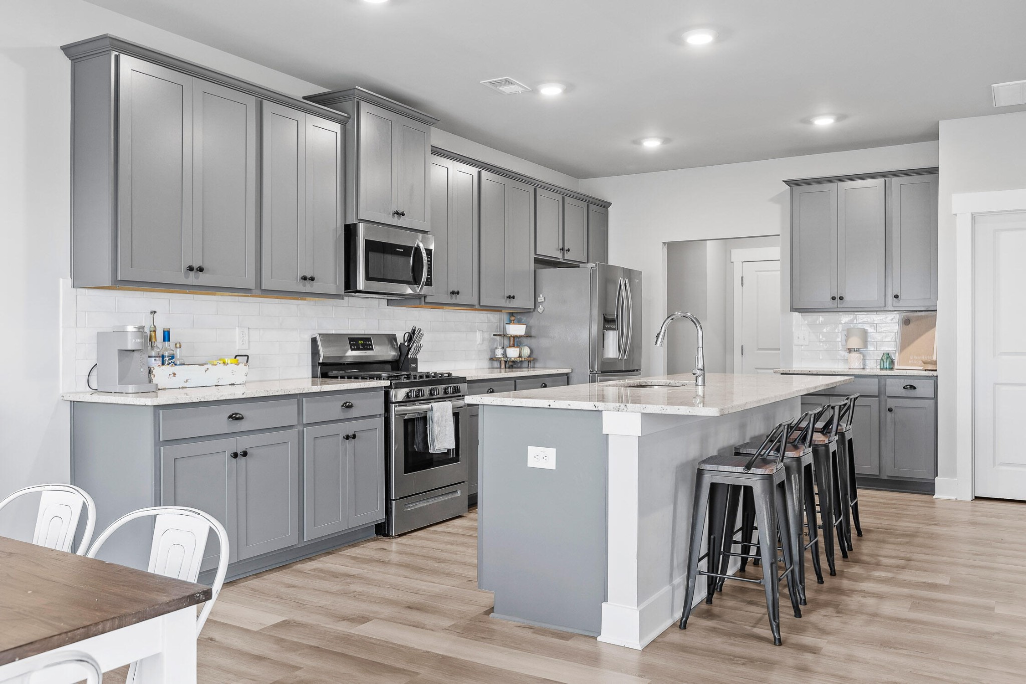 2129 Firelight Way Property Photo 8