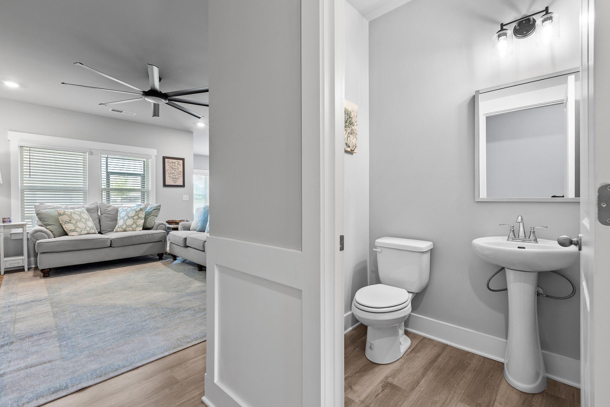2129 Firelight Way Property Photo 10