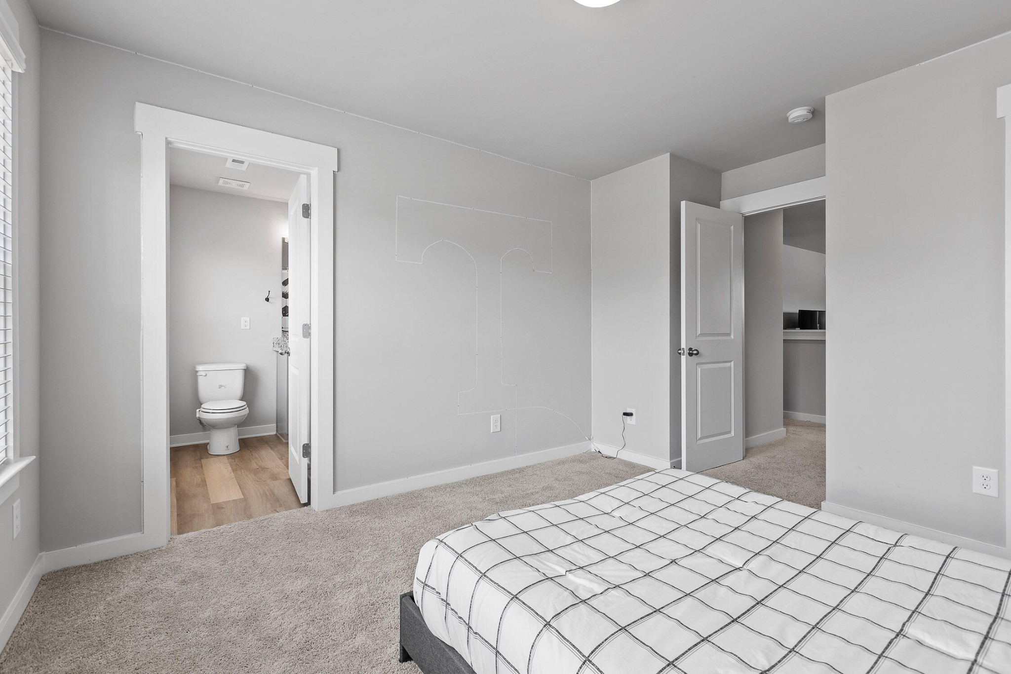 2129 Firelight Way Property Photo 20