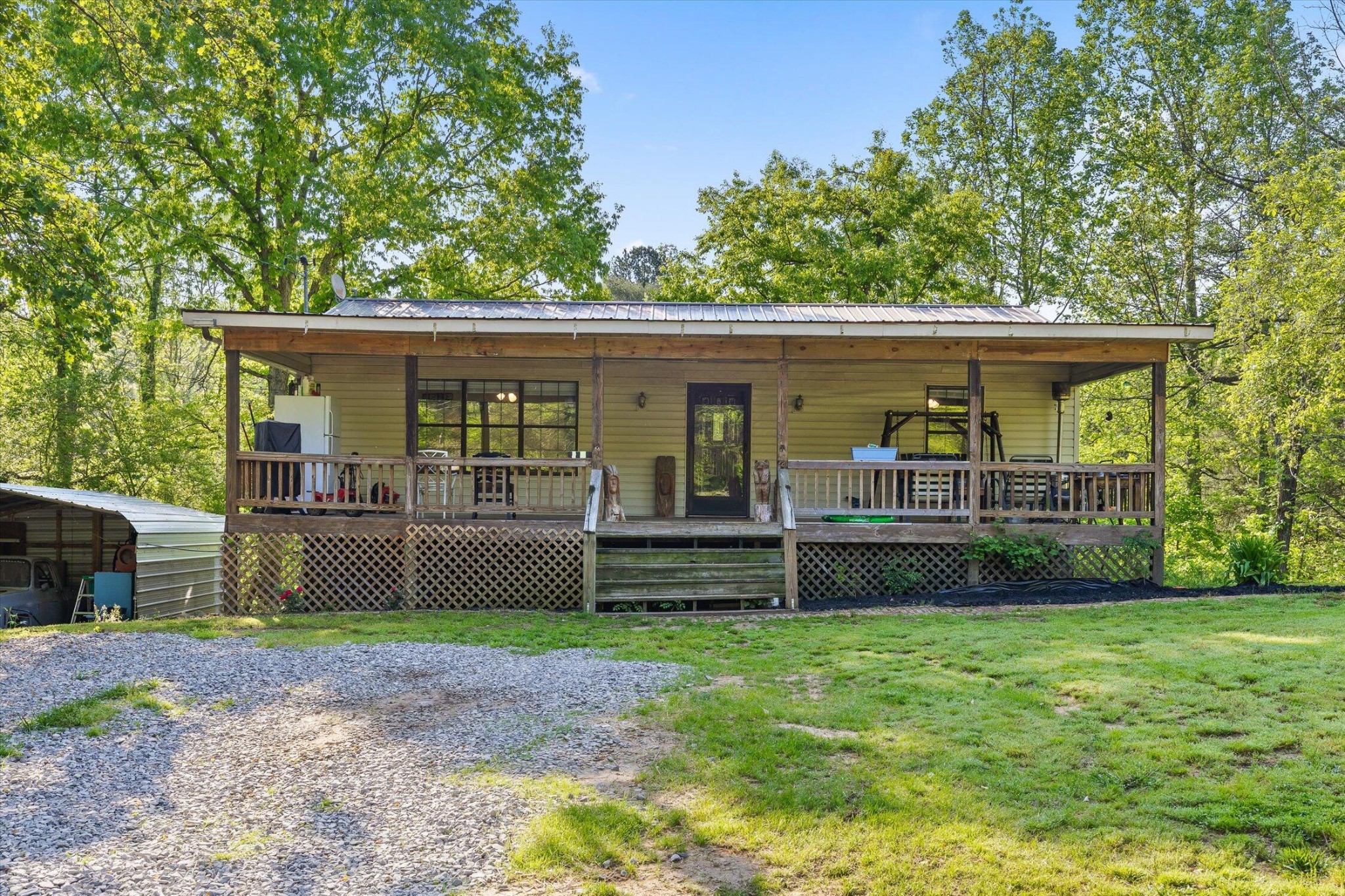 553 Back Valley Road