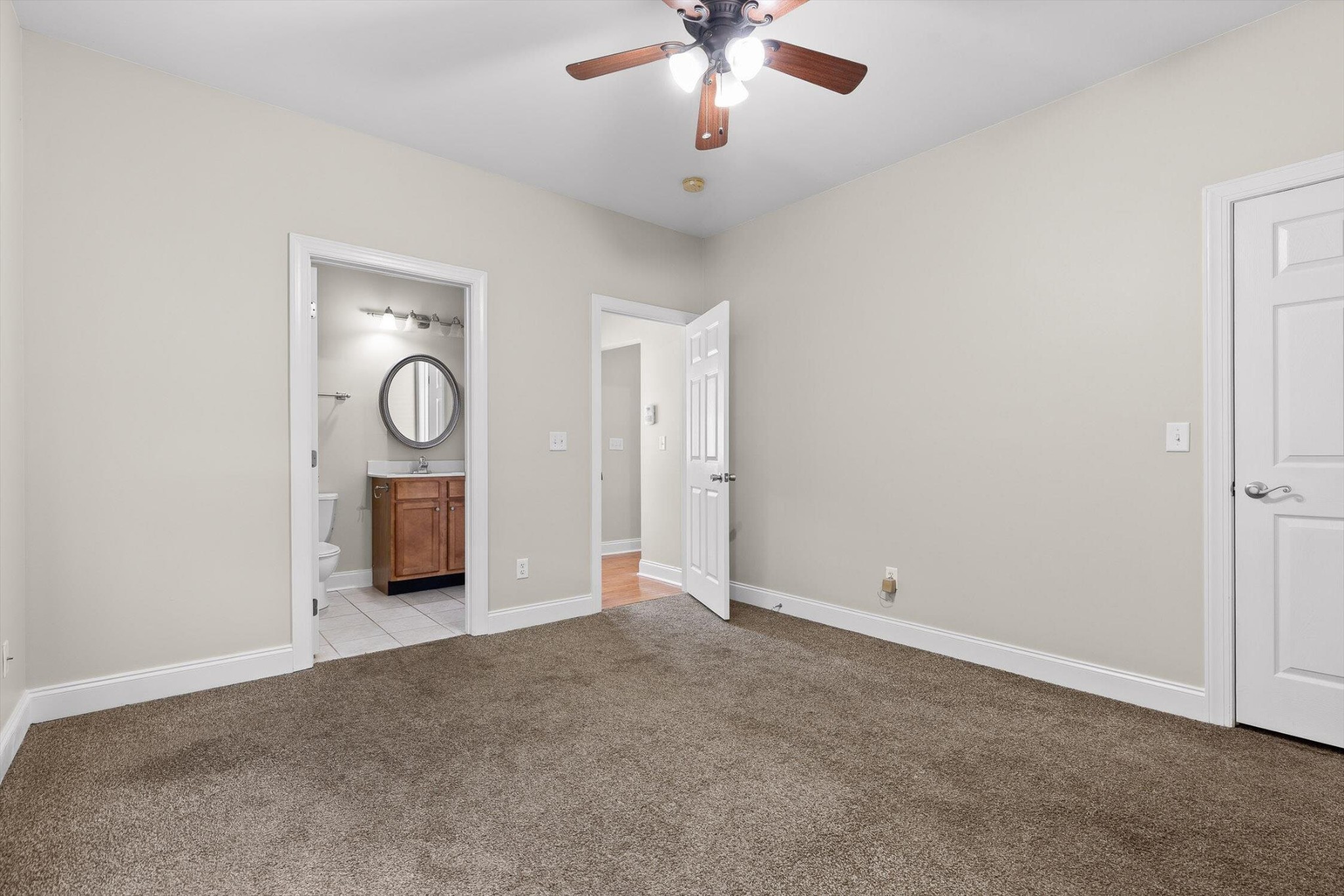 808 Fairview Avenue Property Photo 7