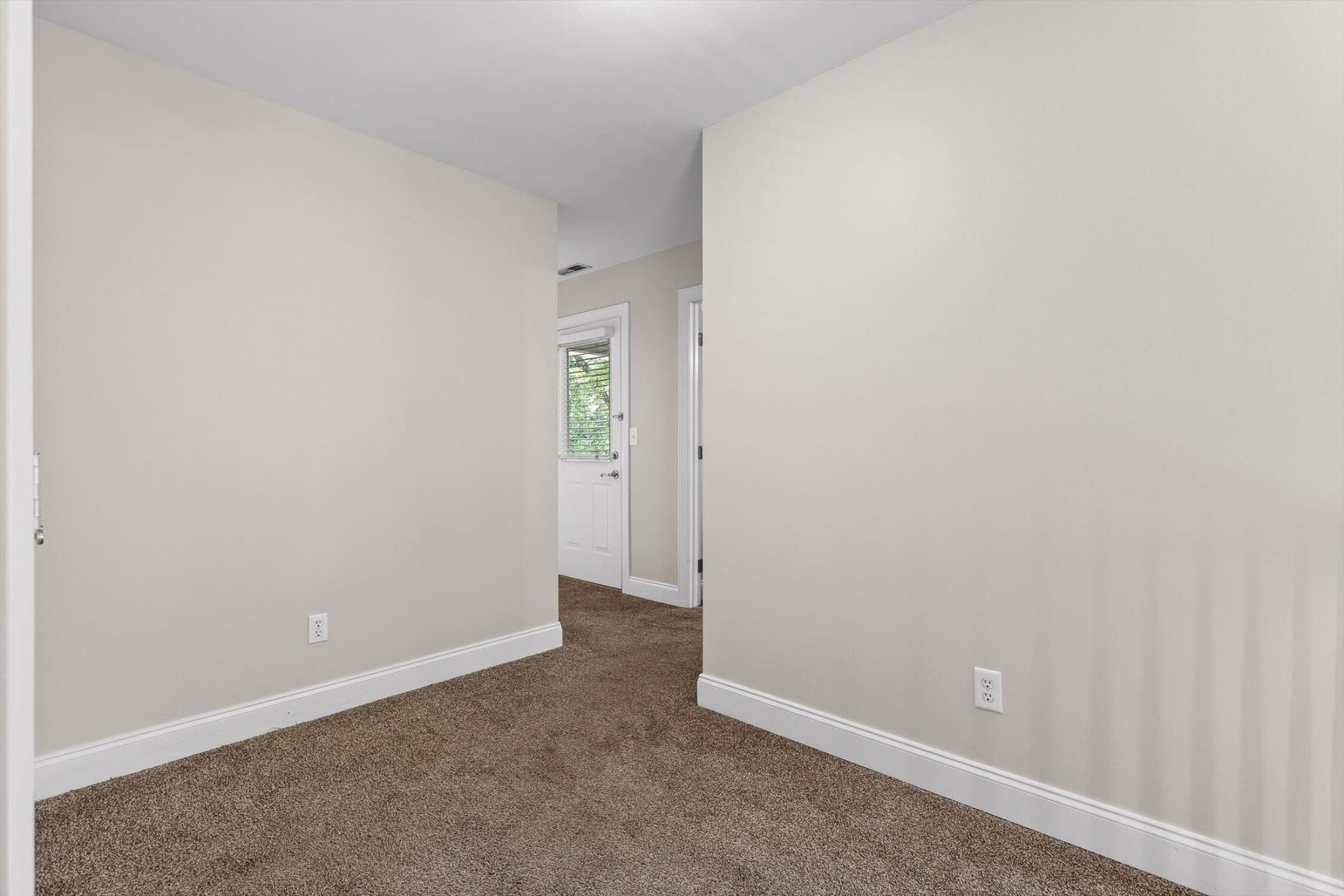 808 Fairview Avenue Property Photo 16
