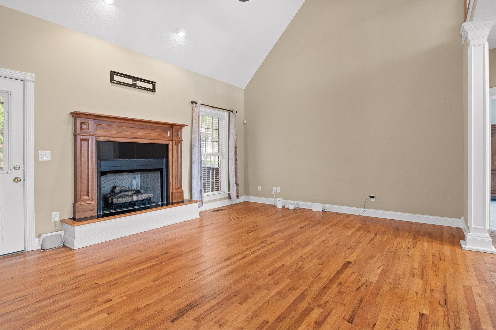 6970 Bullock Way Property Photo 13