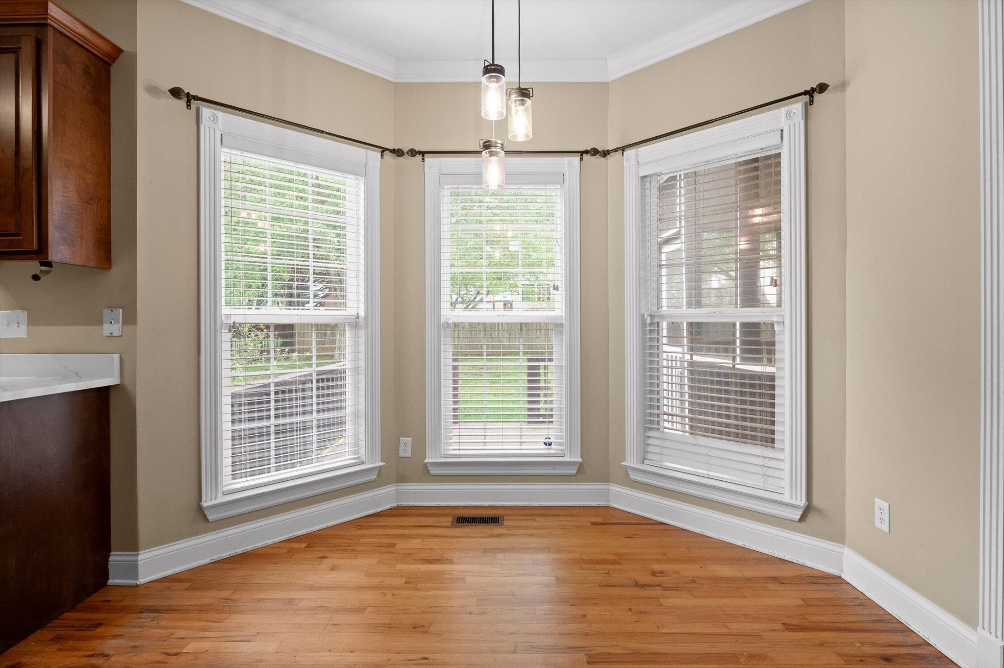 6970 Bullock Way Property Photo 15