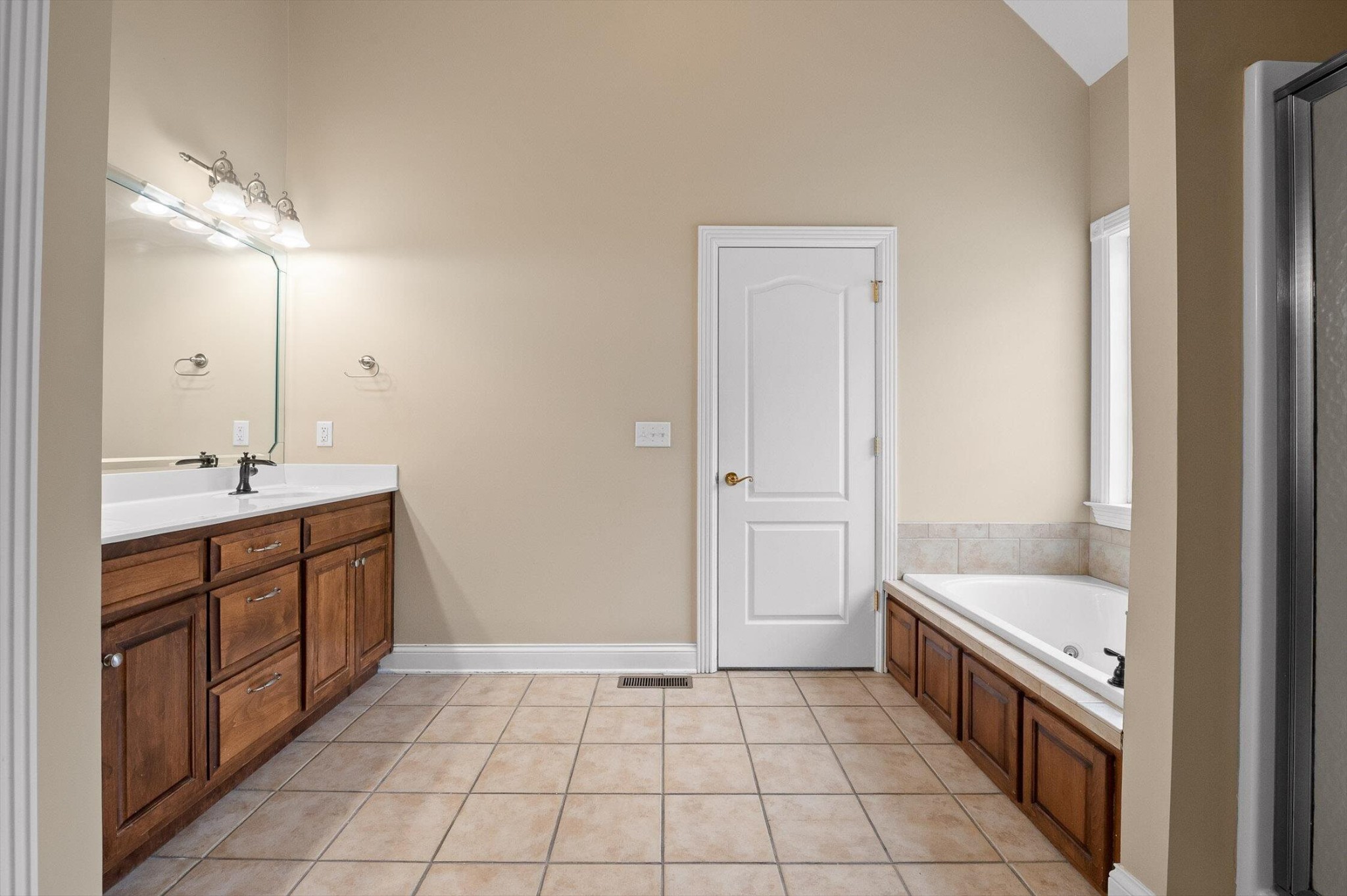 6970 Bullock Way Property Photo 24