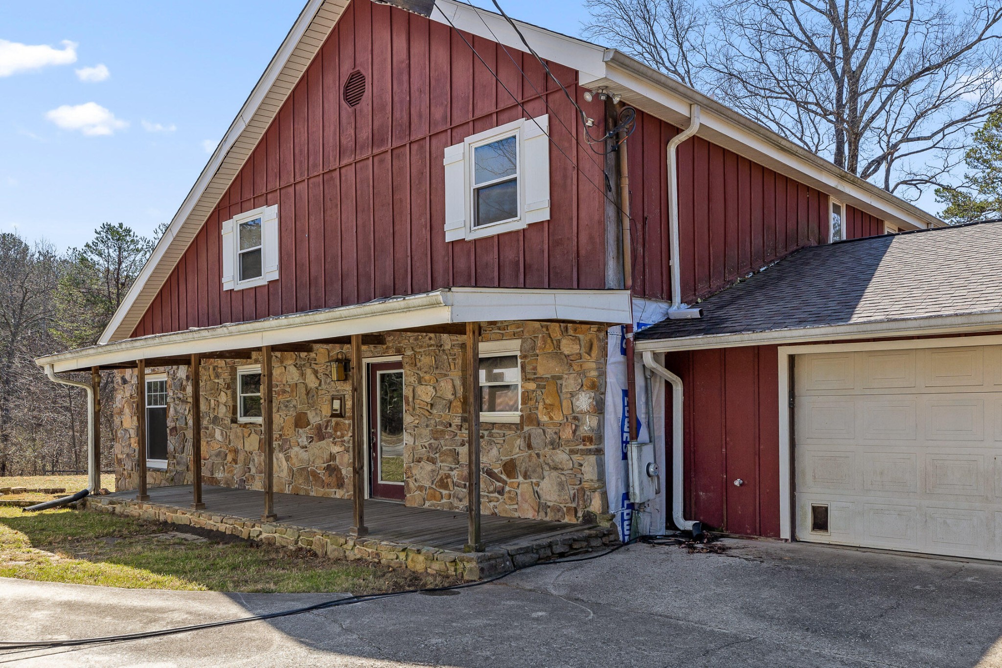 610 Orme Mountain Road Property Photo 1
